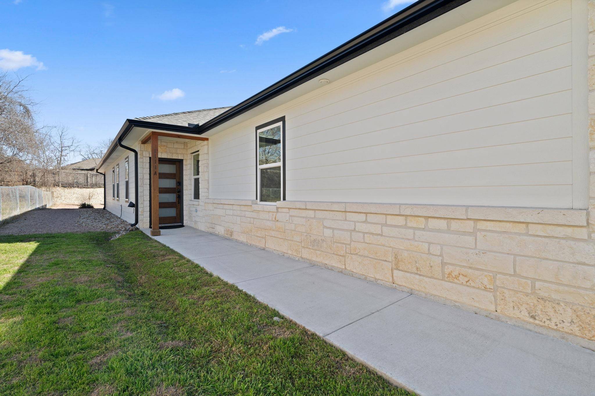 1111 Cedar, Marble Falls, TX 78654