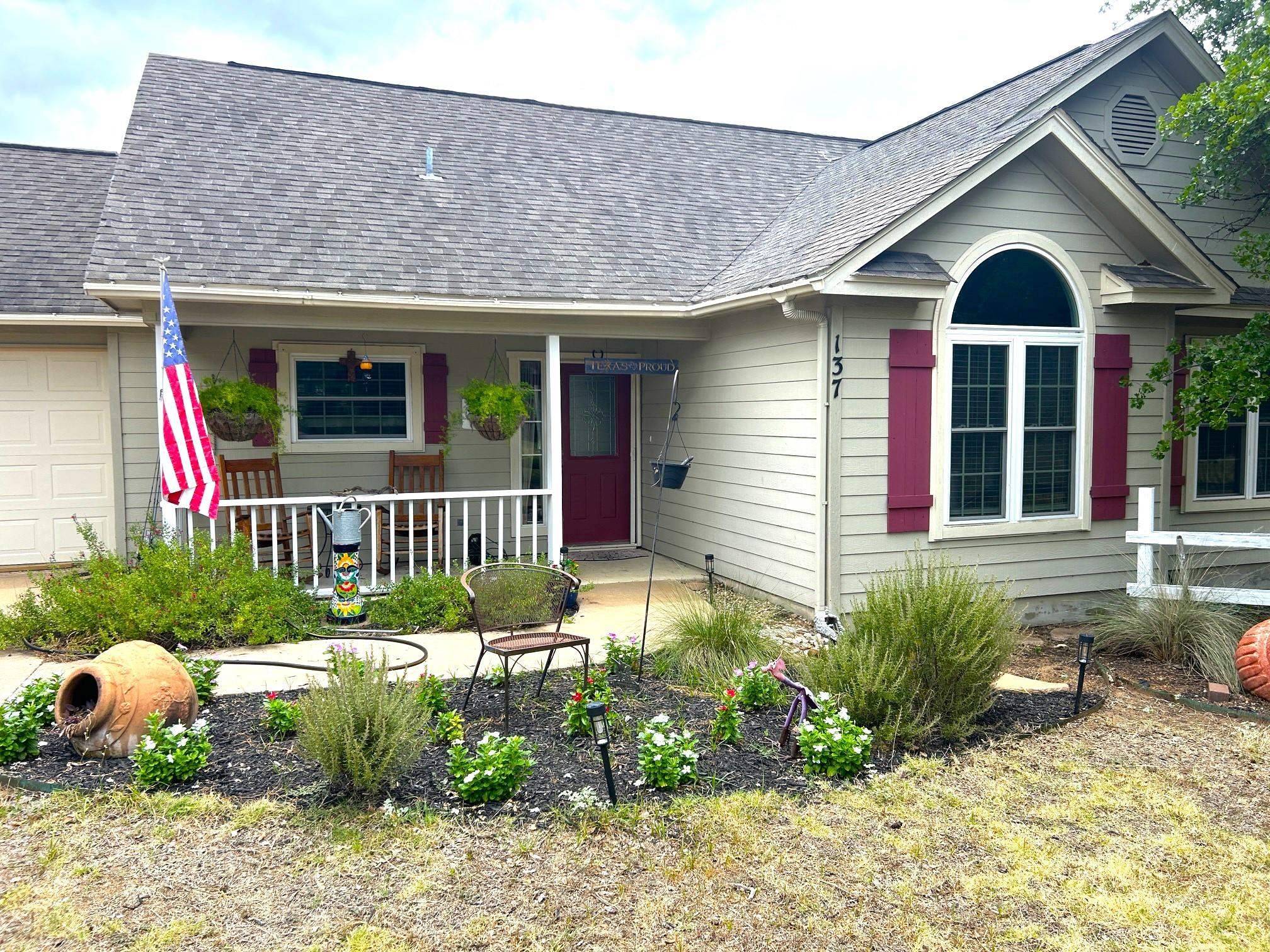 137 W Newcastle, Granite Shoals, TX 78654