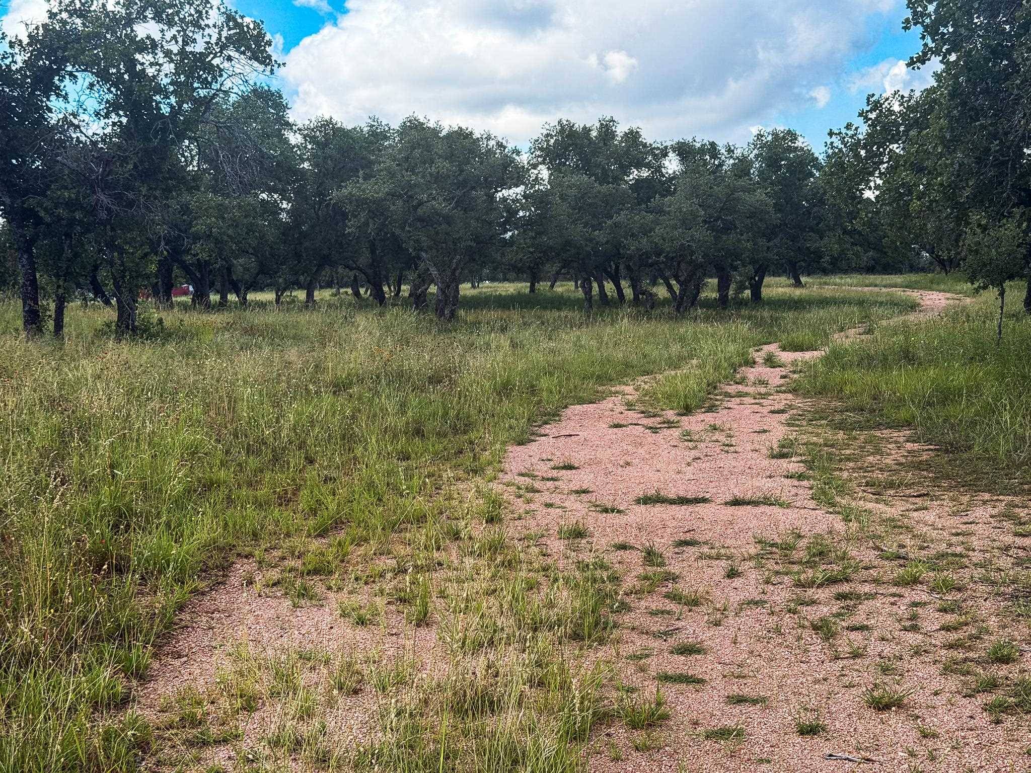 107 Private Road 607, Voca, TX 76887