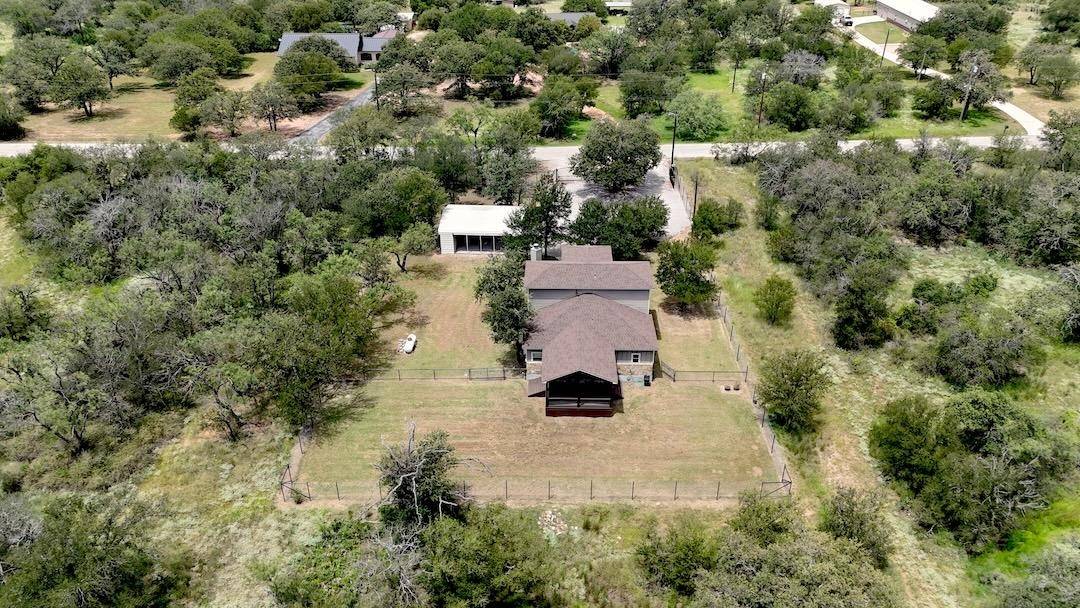 1706 Link DR, Kingsland, TX 78639