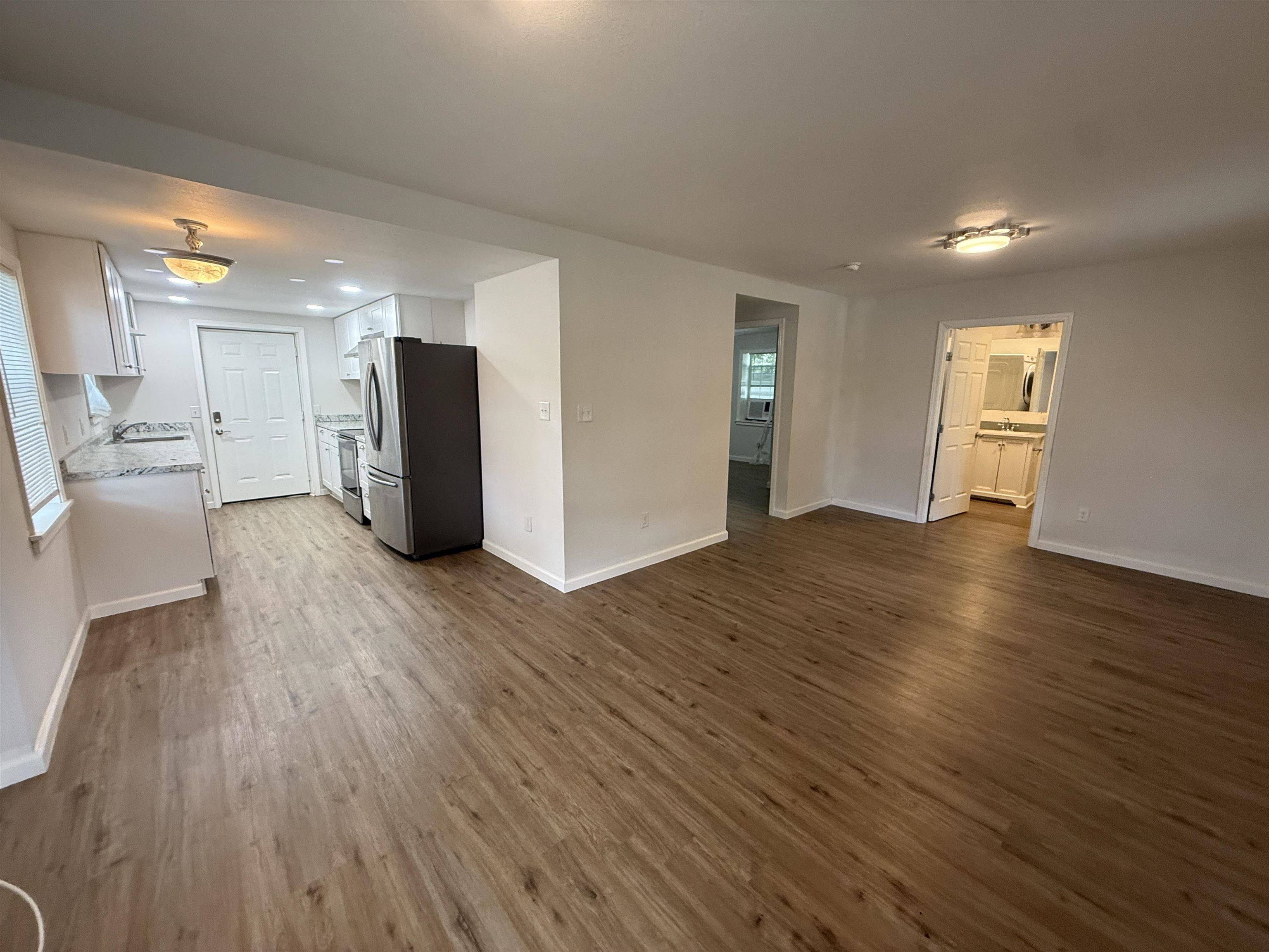 201 S Rhomberg ST, Burnet, TX 78611