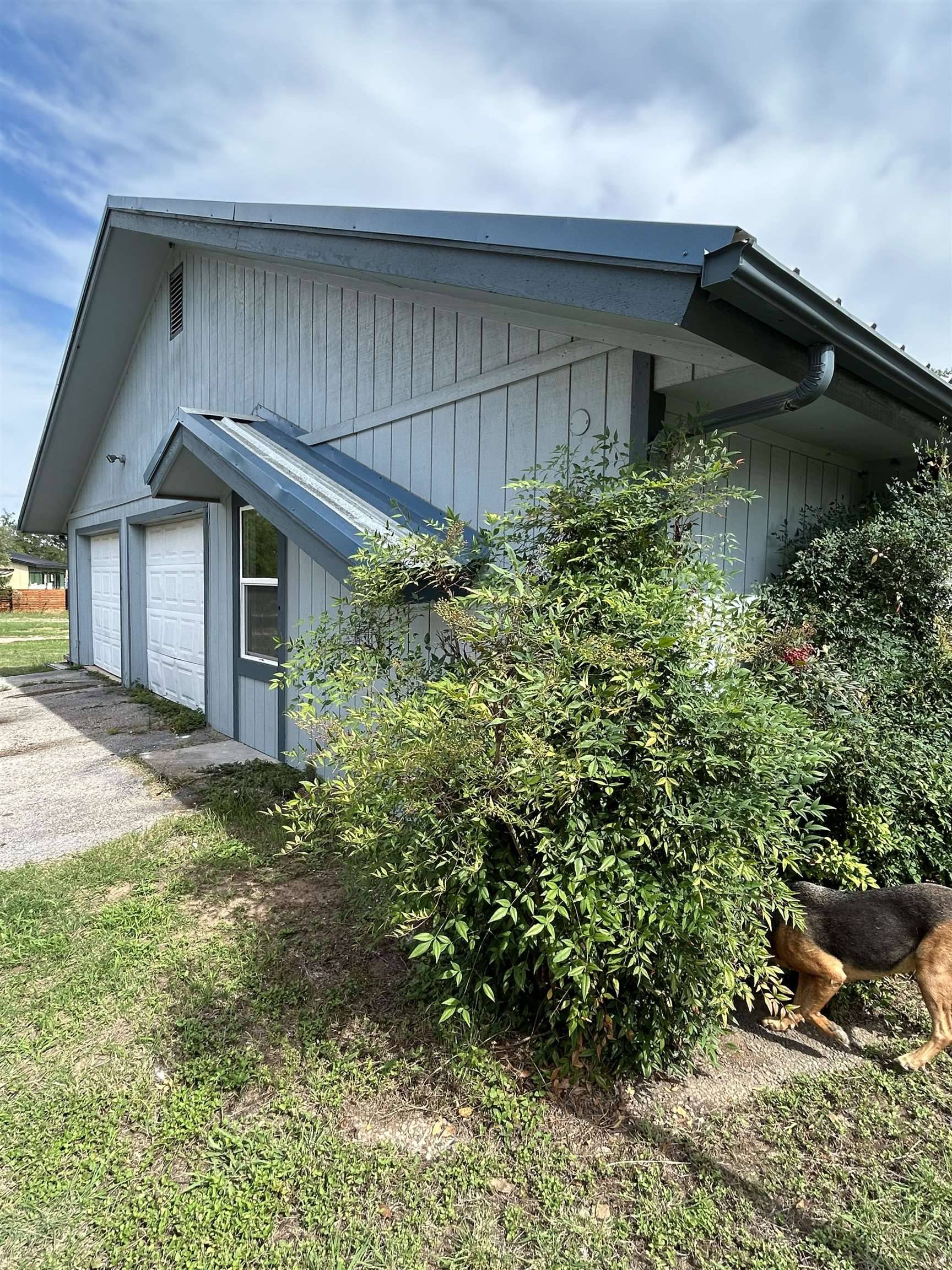 2005 King RD, Marble Falls, TX 78654