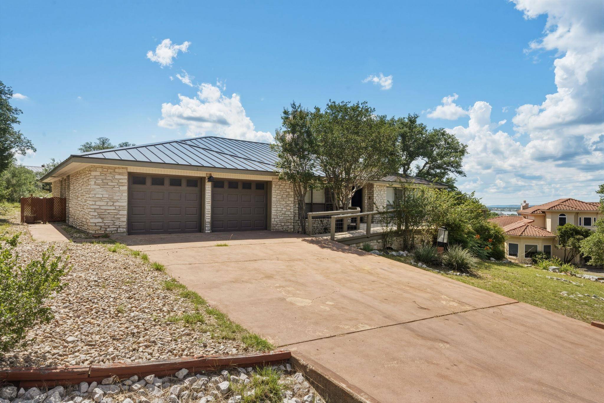 110 Highlands BLVD, Horseshoe Bay, TX 78657