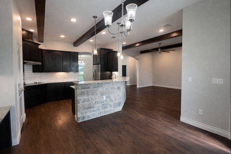 312 Sunrise Hls, Lampasas, TX 76550