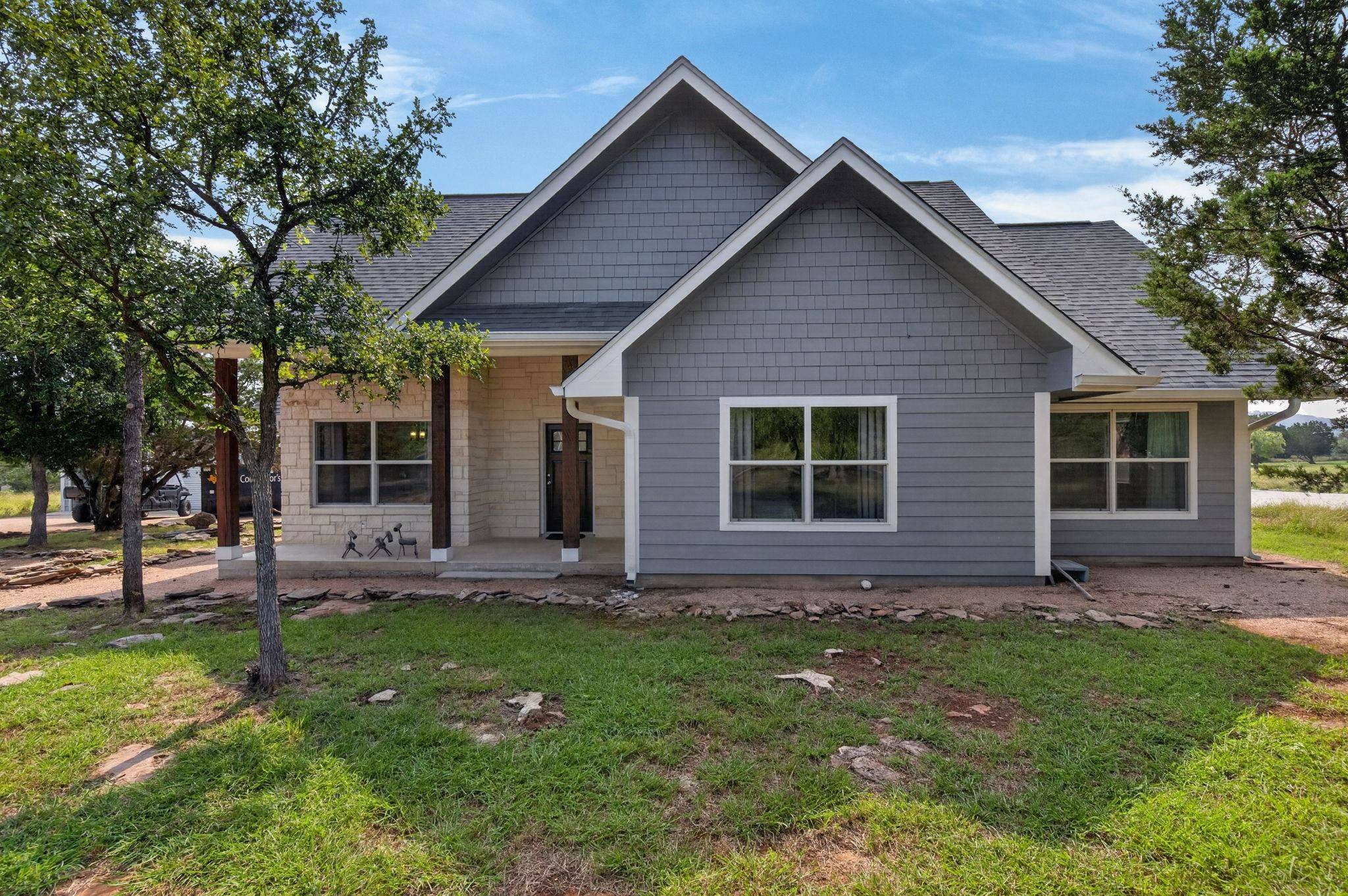207 Deer Ridge DR, Burnet, TX 78611