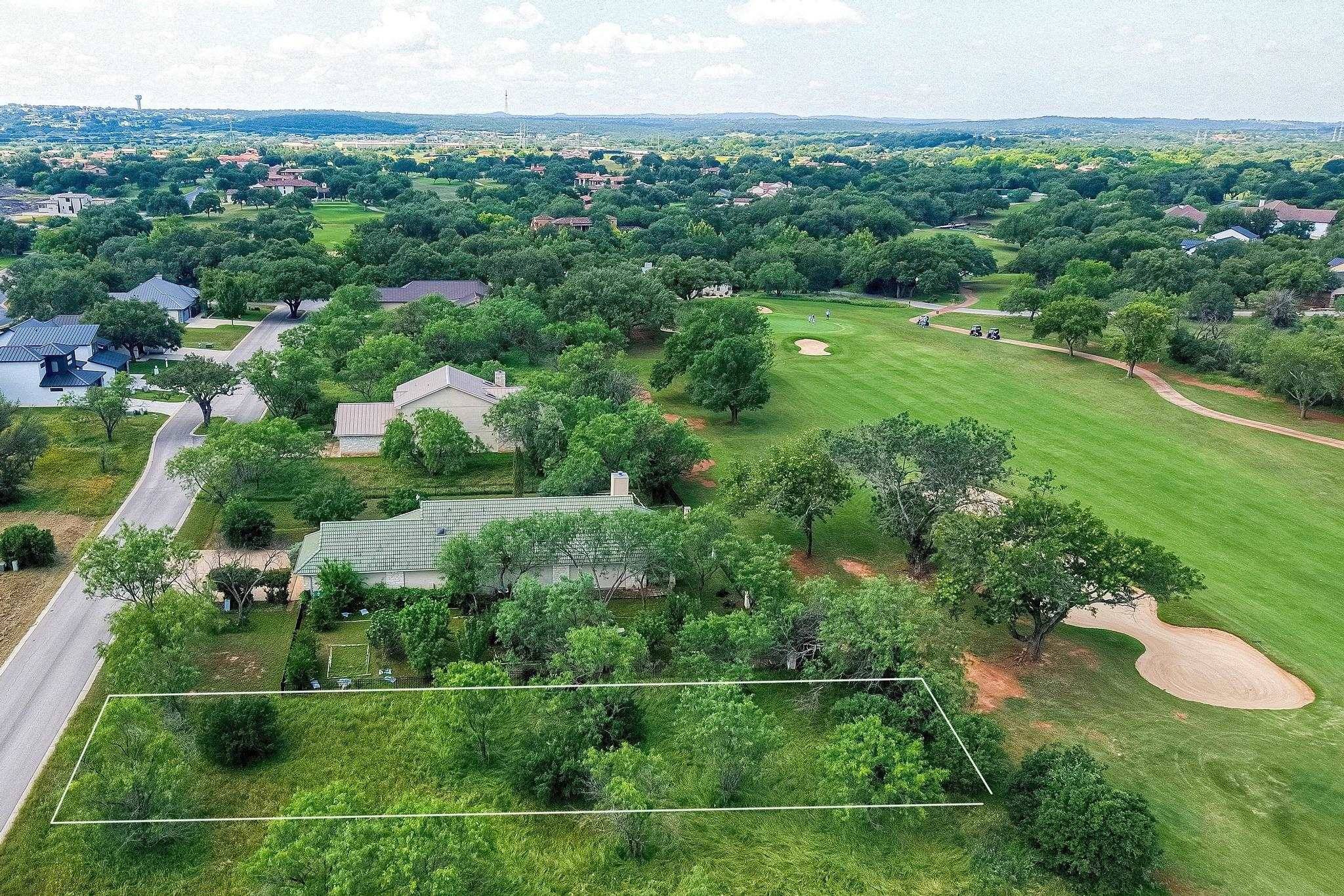 W22009-B Sun Ray, Horseshoe Bay, TX 78657