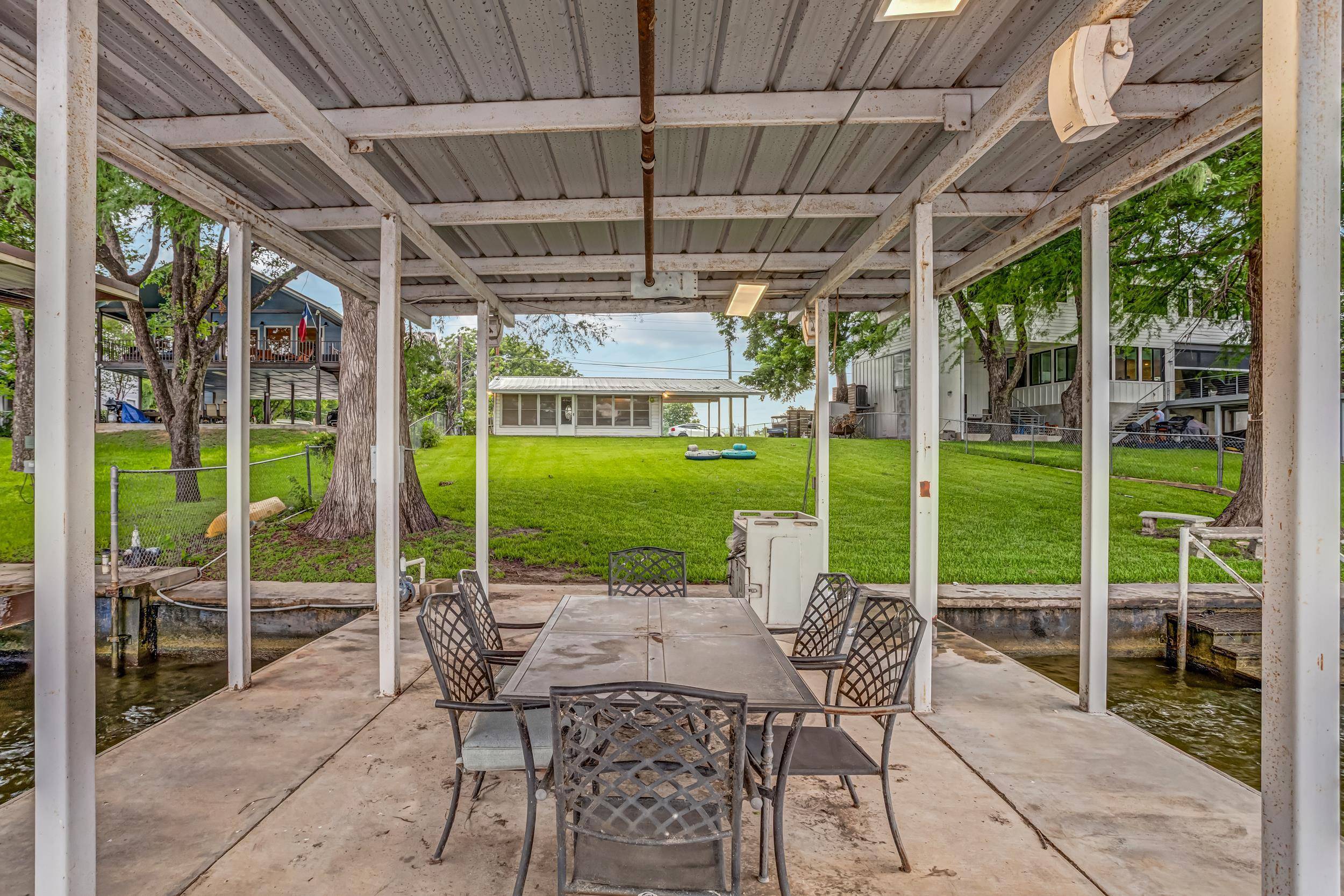 435 Ellen Williams Loop ST, Kingsland, TX 78639