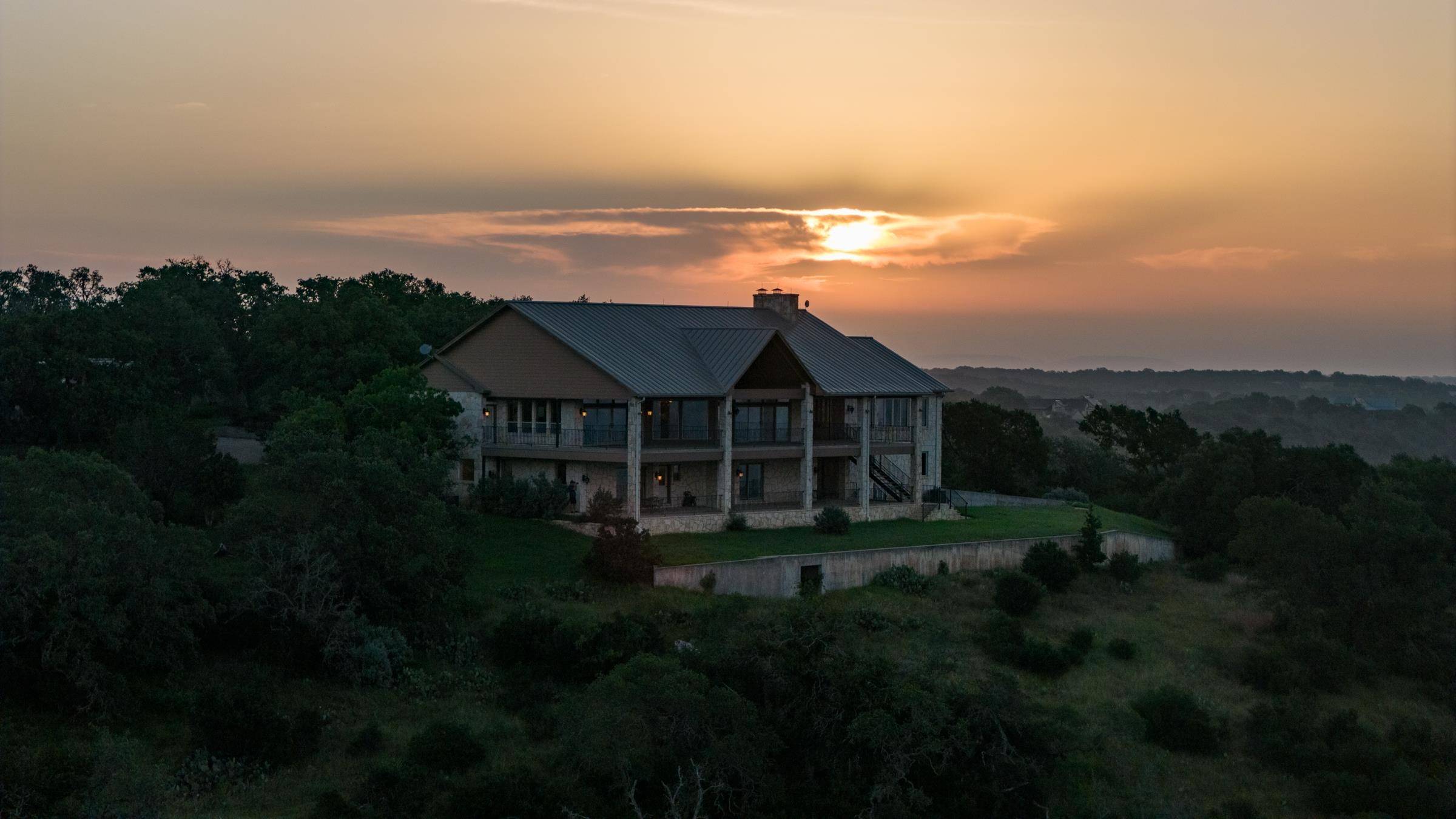 1900 County Road 120A, Marble Falls, TX 78654