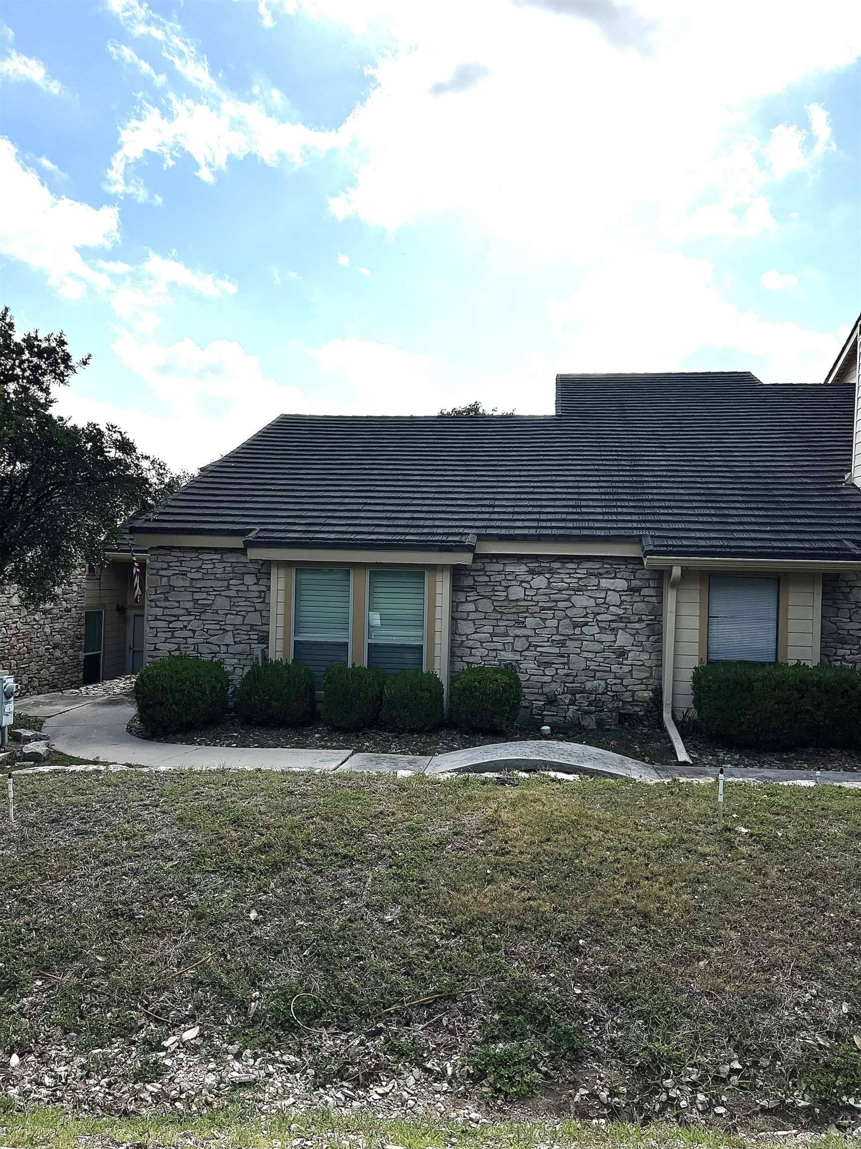 1209 Hi Stirrup, Horseshoe Bay, TX 78657