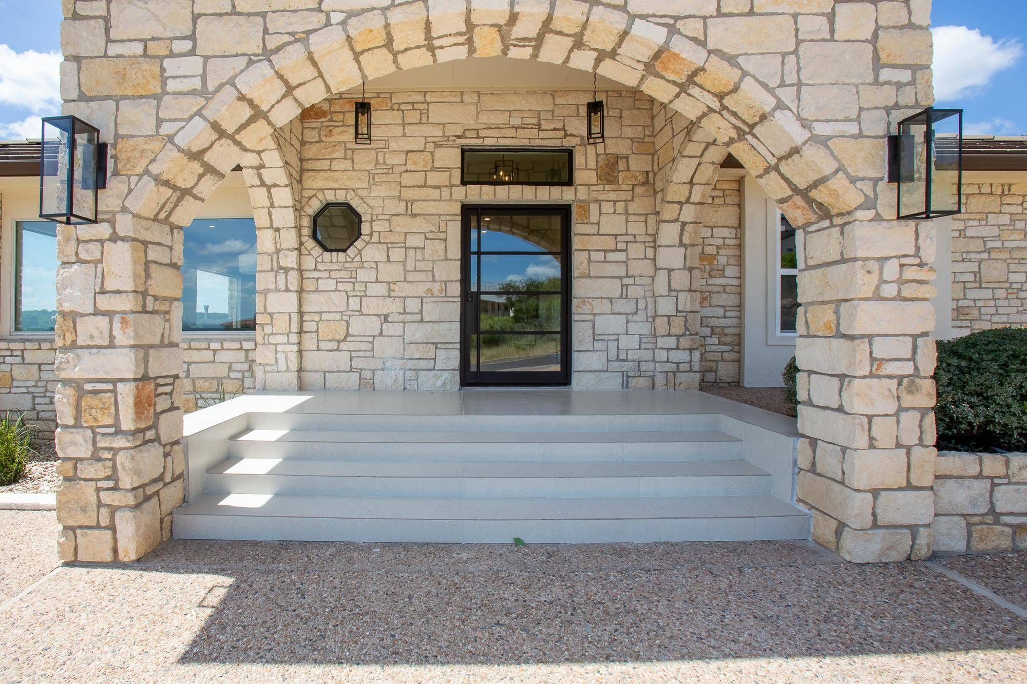 715 fawn, Horseshoe Bay, TX 78657