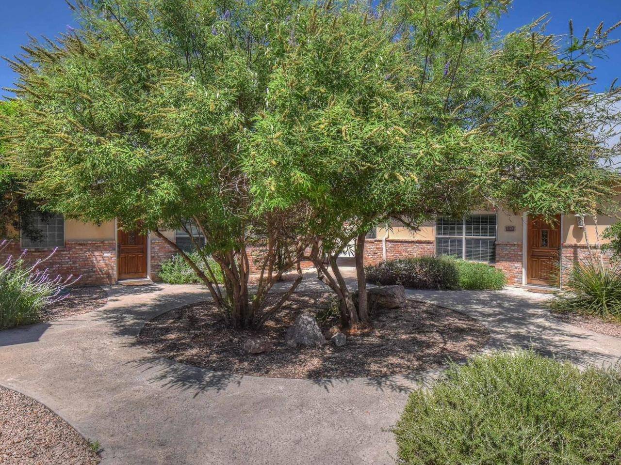516 Free Rein #B, Horseshoe Bay, TX 78657