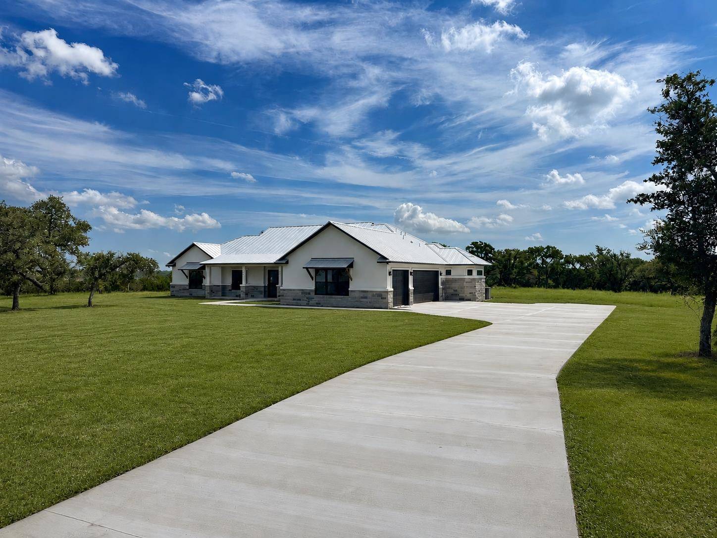 396 Burnet Oaks DR, Burnet, TX 78611