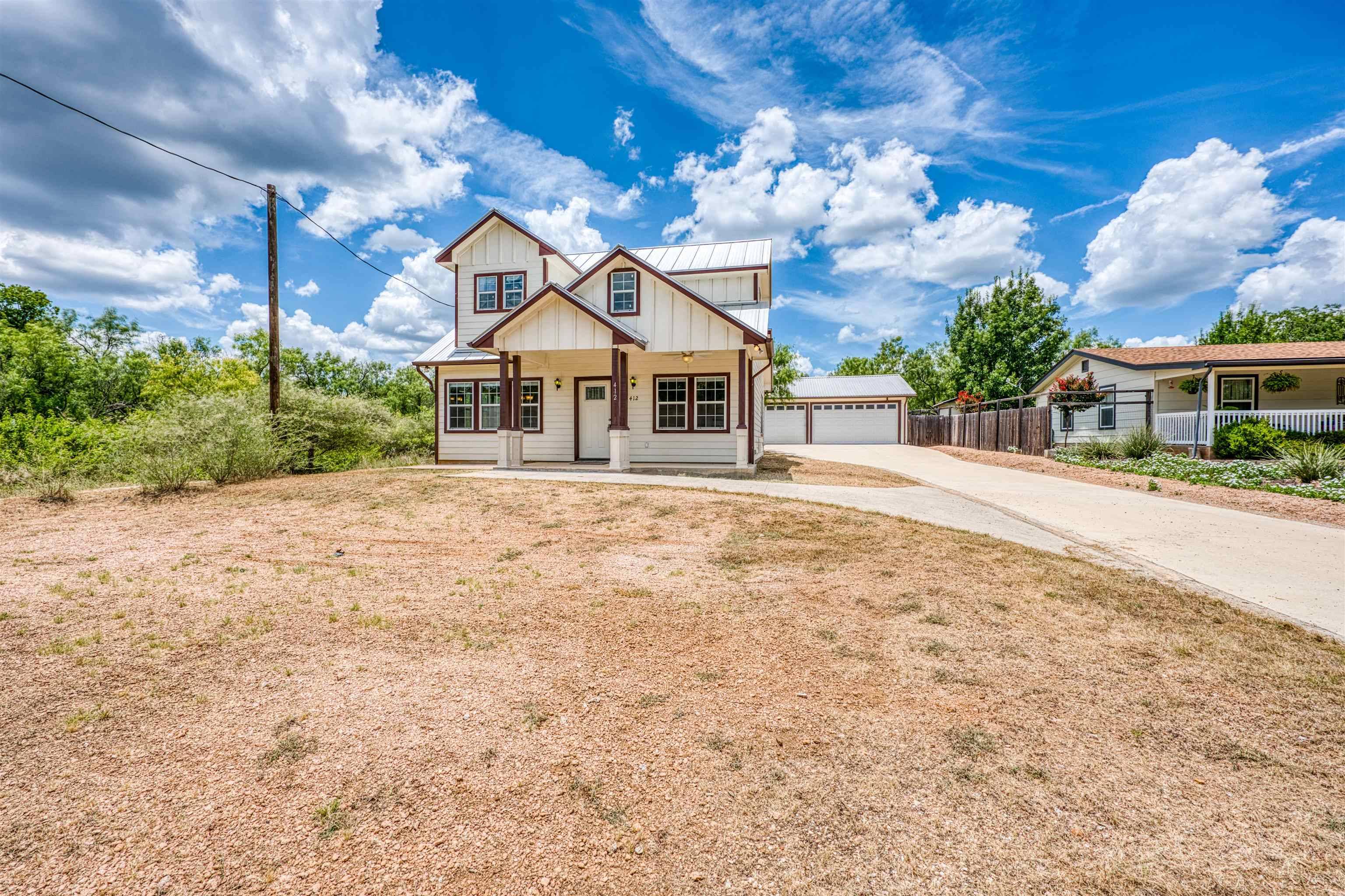 412 Granite Shoals DR, Sunrise Beach, TX 78643