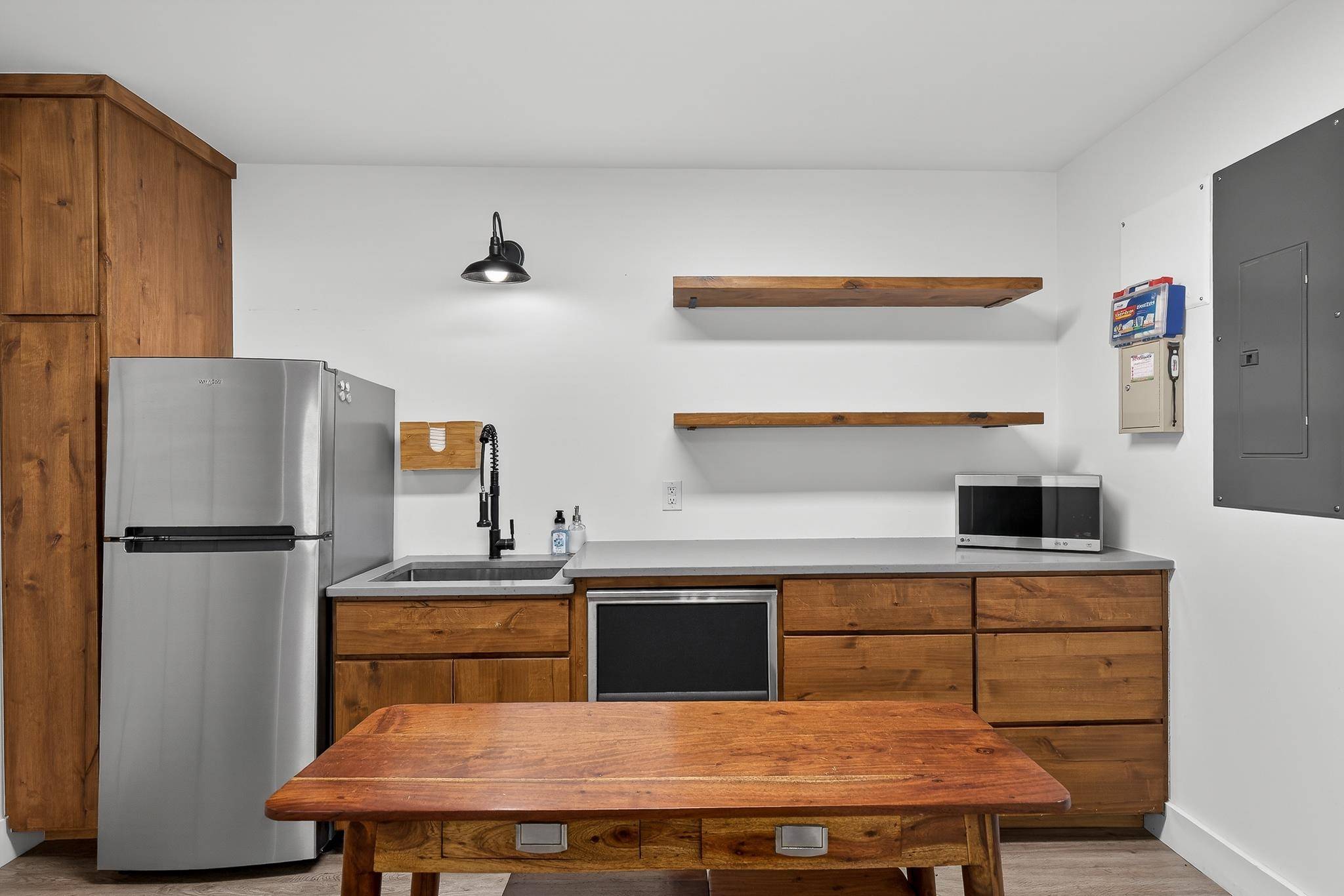 2000 N US Highway 281, Marble Falls, TX 78654