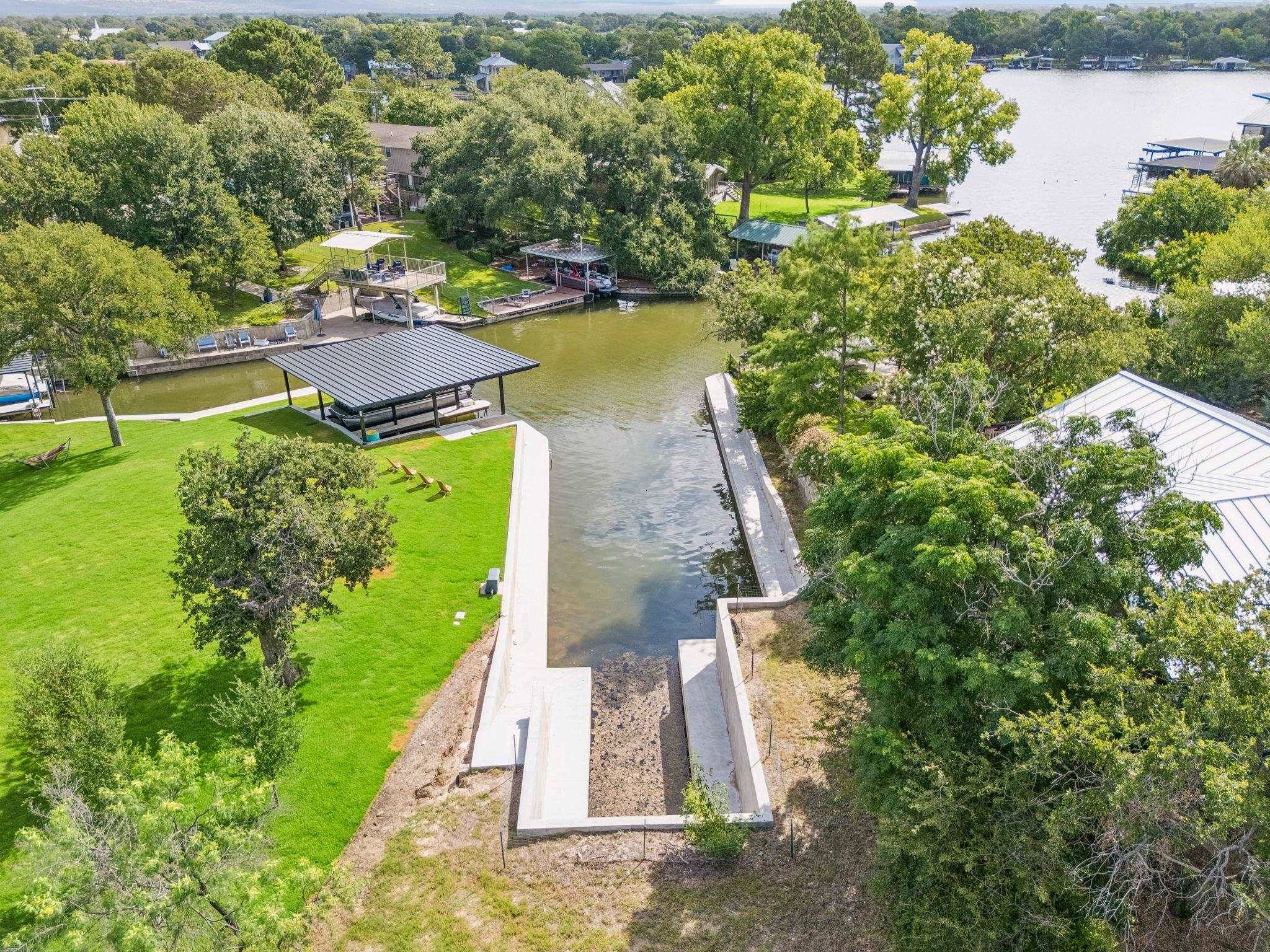 101 Princess Terrace, Sunrise Beach, TX 78643
