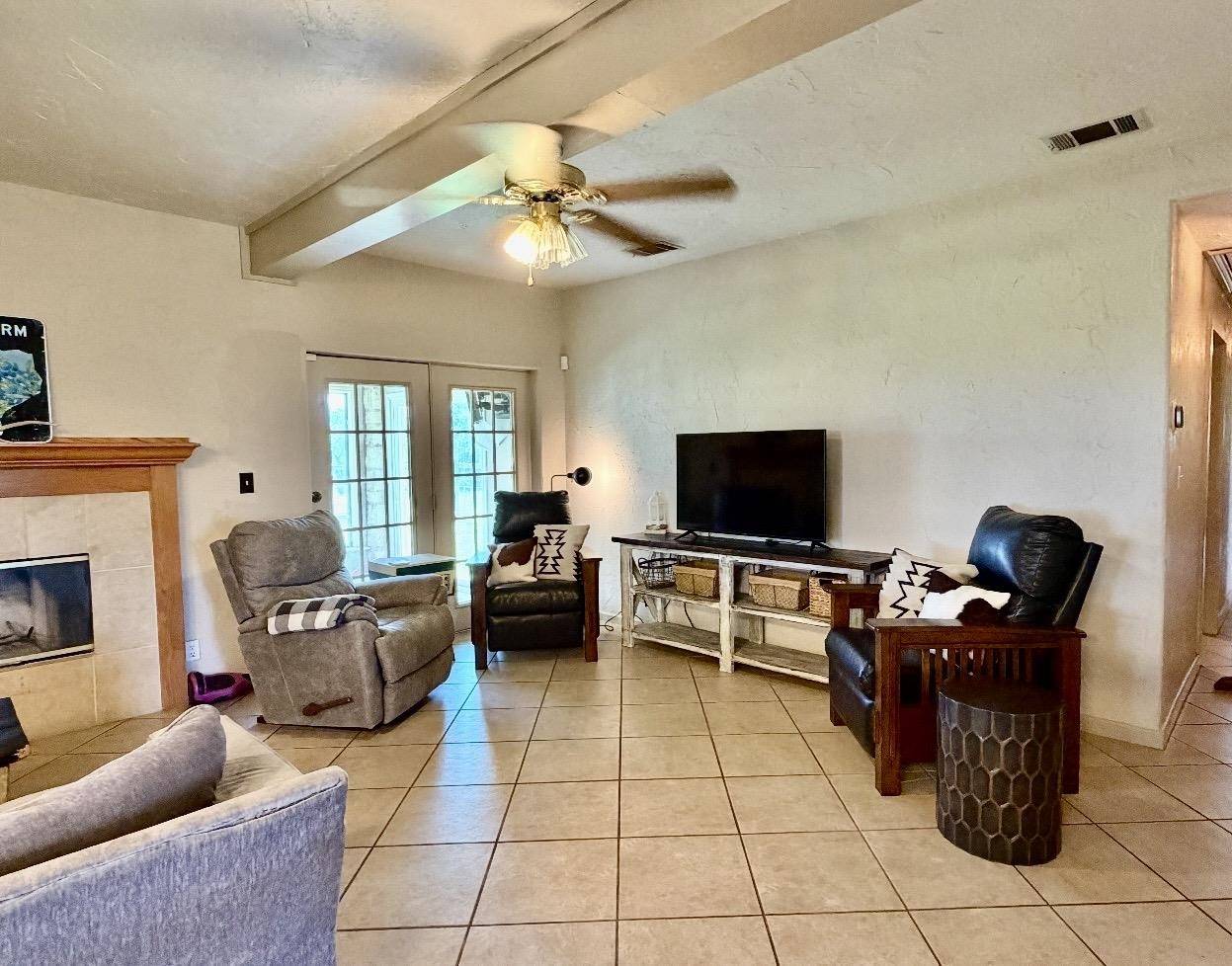 124 County Road 118, Llano, TX 78643