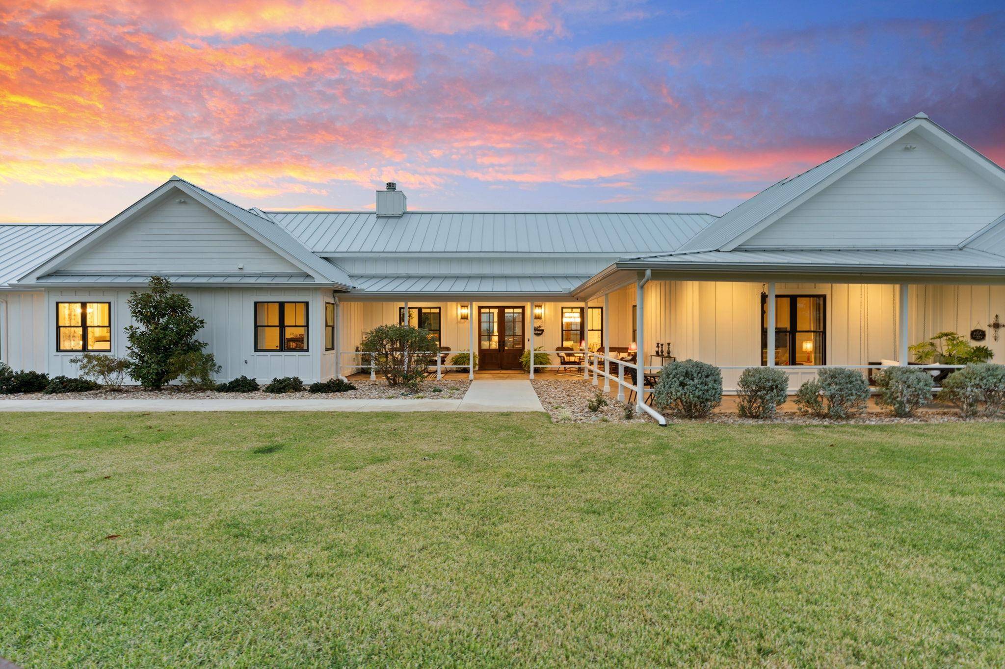 452 Southwick Ranch RD, Johnson City, TX 78636