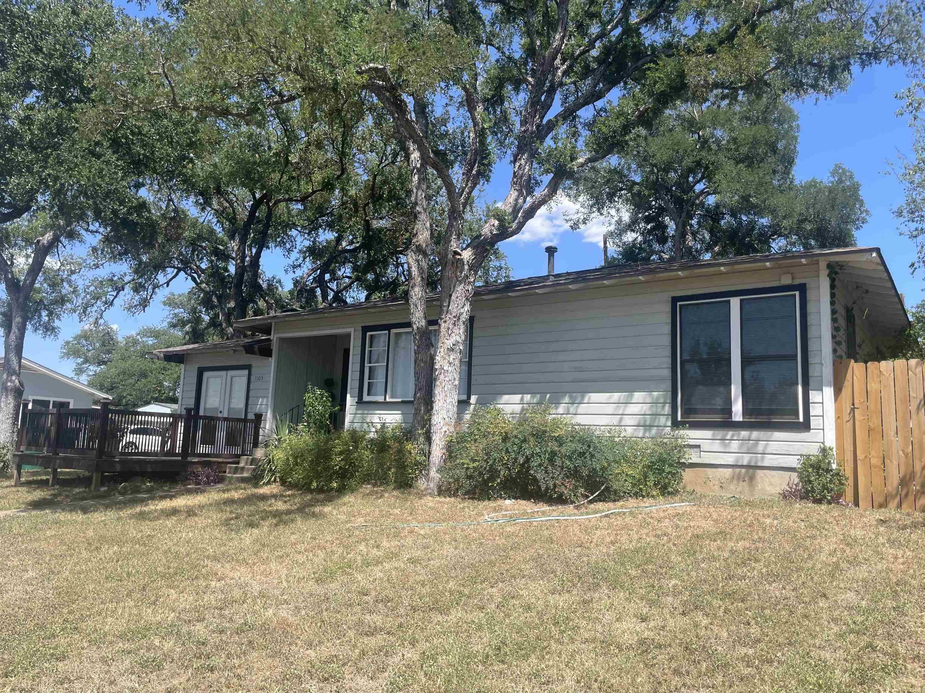1105 Avenue D, Marble Falls, TX 78654