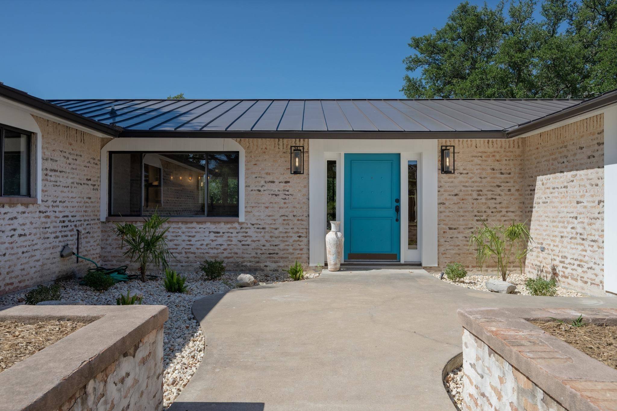 101 Third Sid, Horseshoe Bay, TX 78657