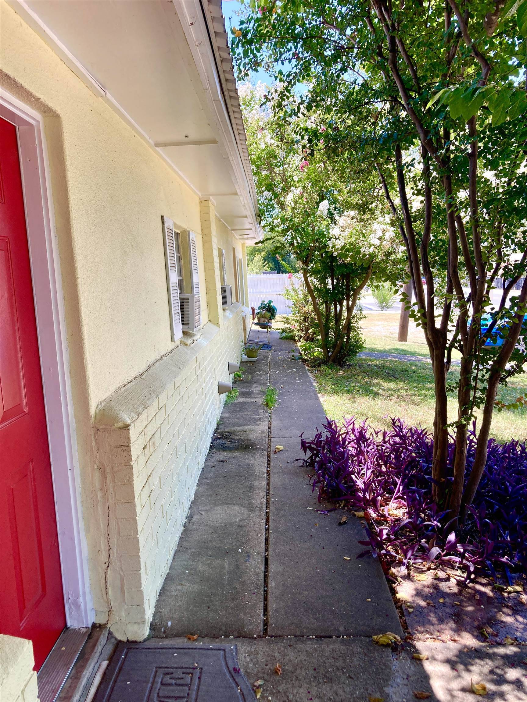 401 AVENUE J, Marble Falls, TX 78654