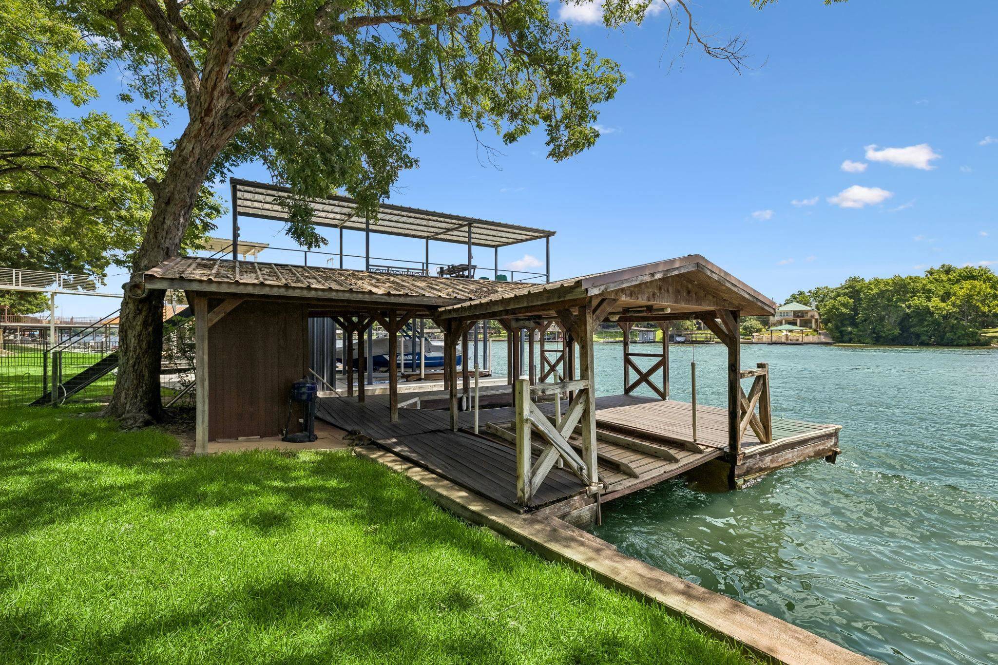 2632 Williams Lakeshore, Kingsland, TX 78639