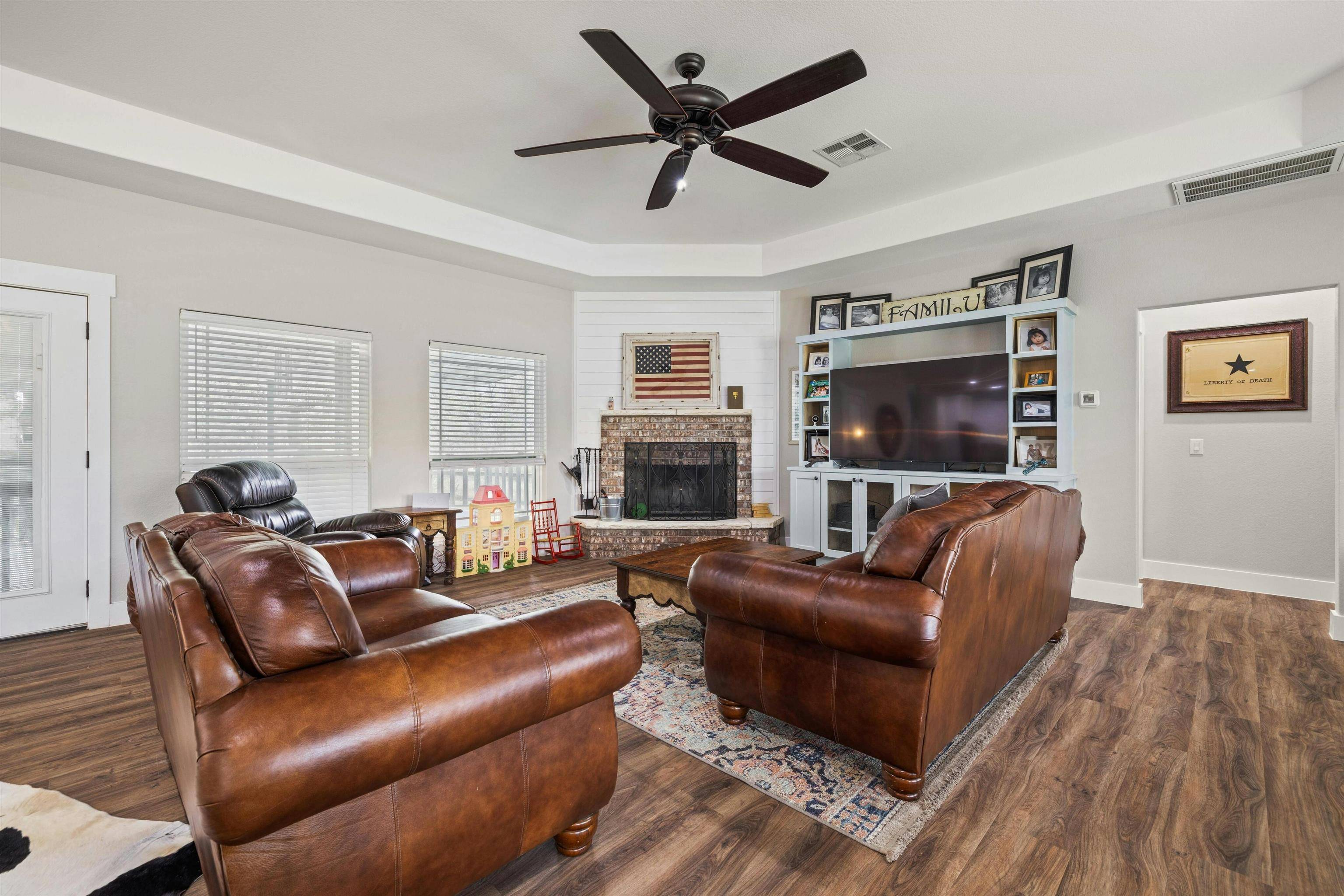 1090 CR 334, Burnet, TX 78611