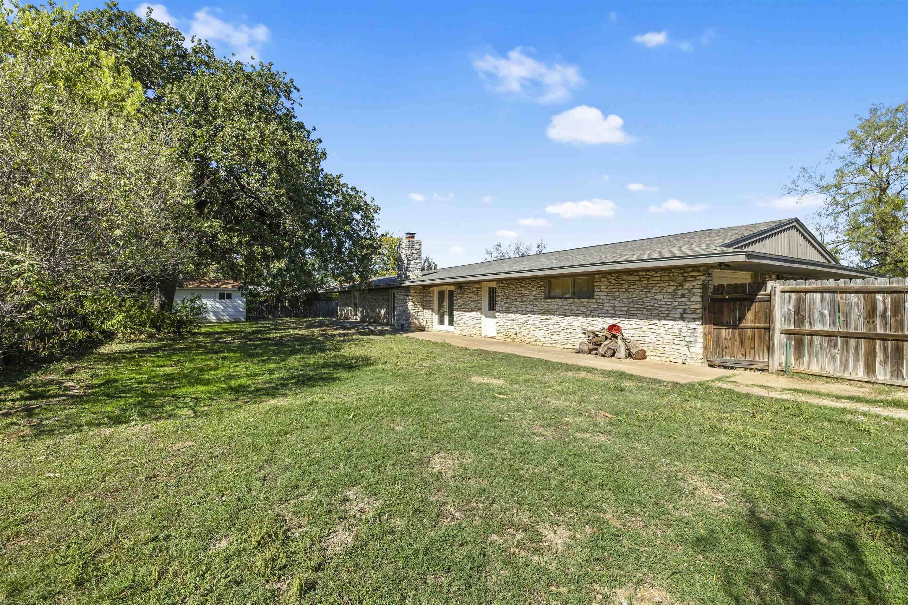 1401 Brazos St, Marble Falls, TX 78654