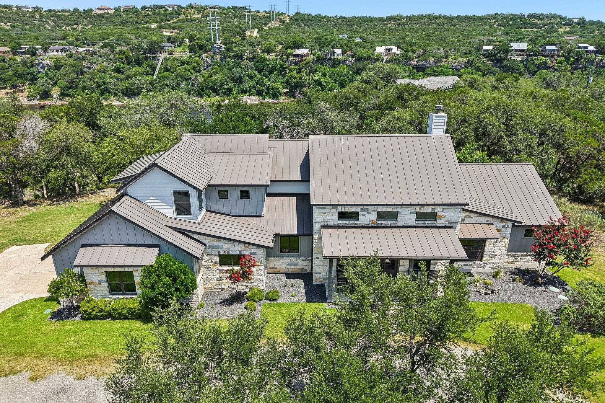 2203 Improver Rd, Spicewood, TX 78669