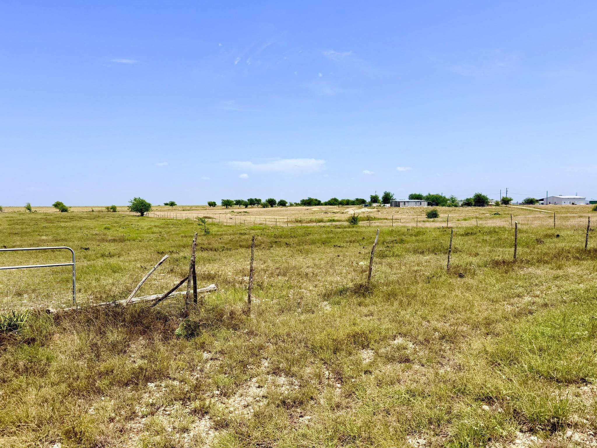 0 CR 212A, Bertram, TX 78605
