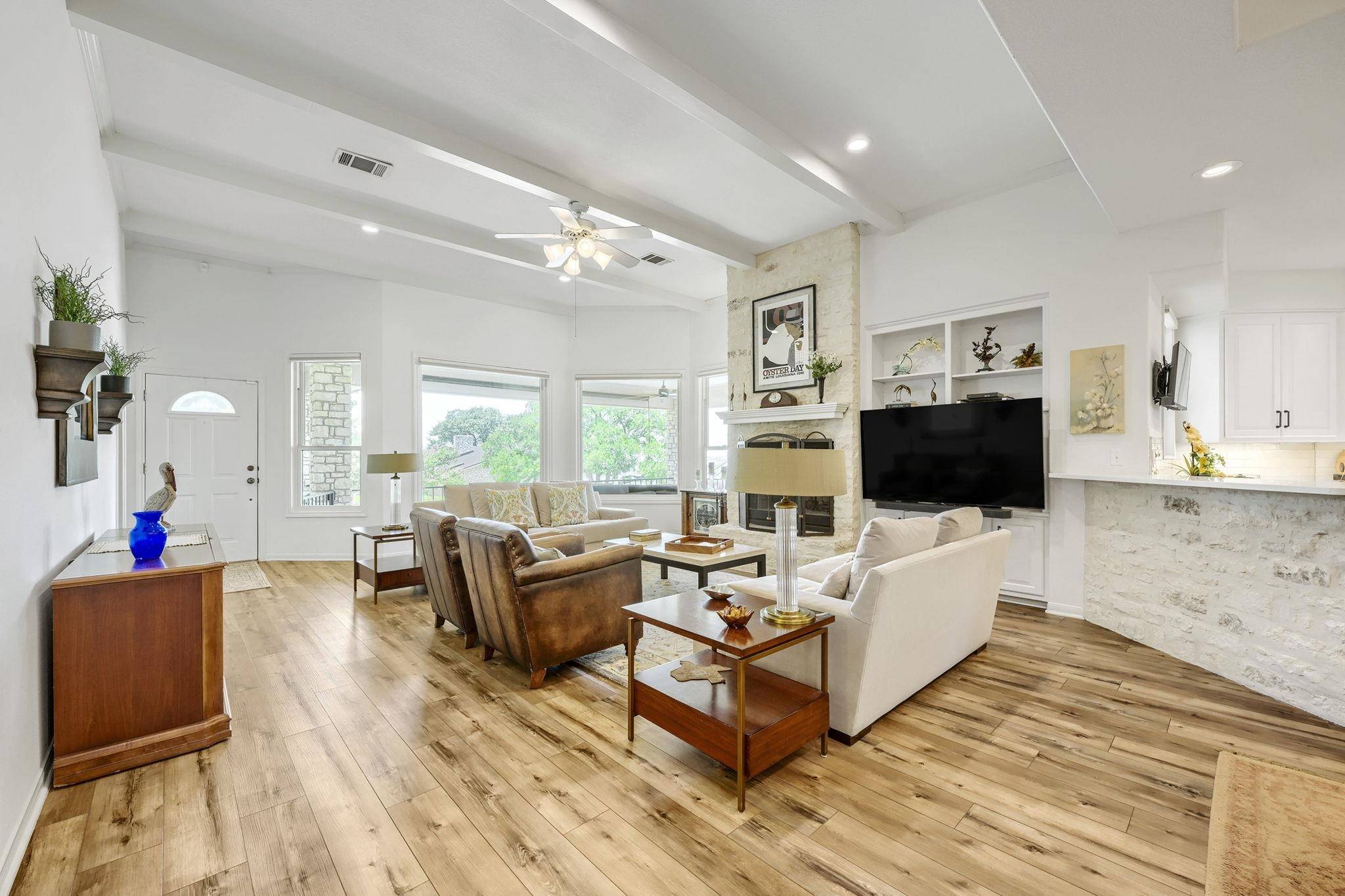 1301 That Away, Horseshoe Bay, TX 78657