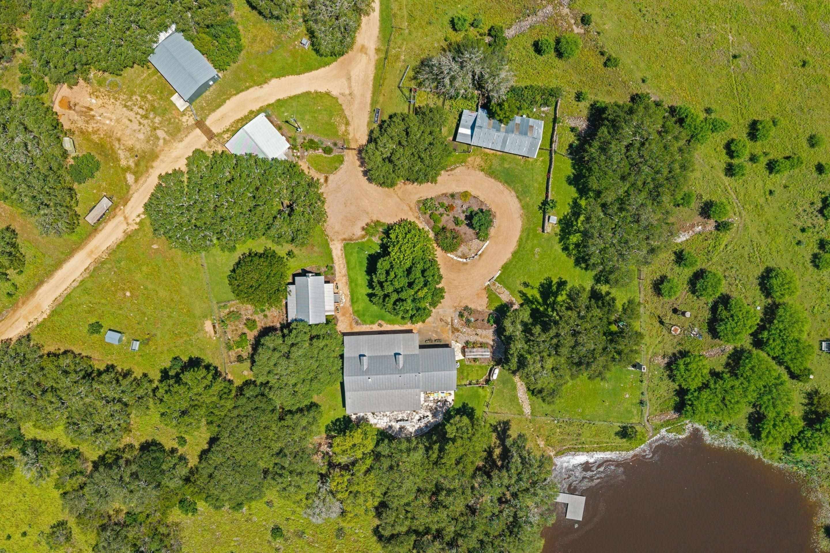 1533 Ranch Road 1323, Johnson City, TX 78636