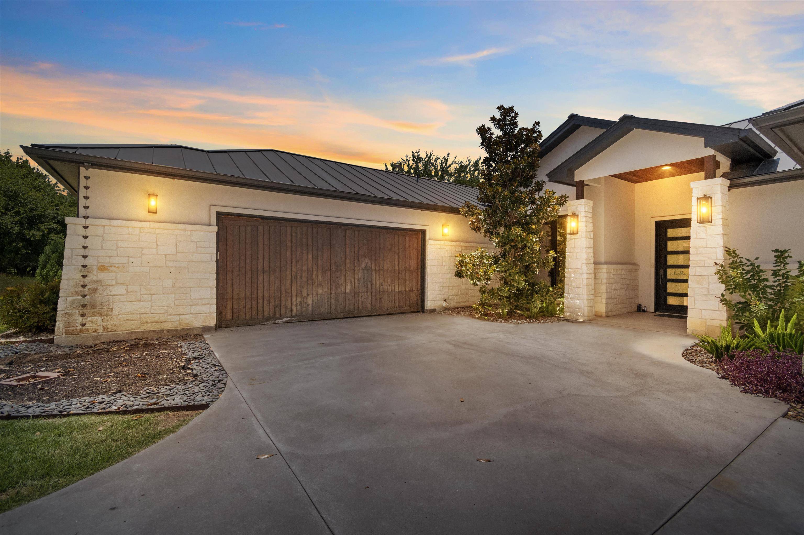 118 Brandywine, Horseshoe Bay, TX 78657