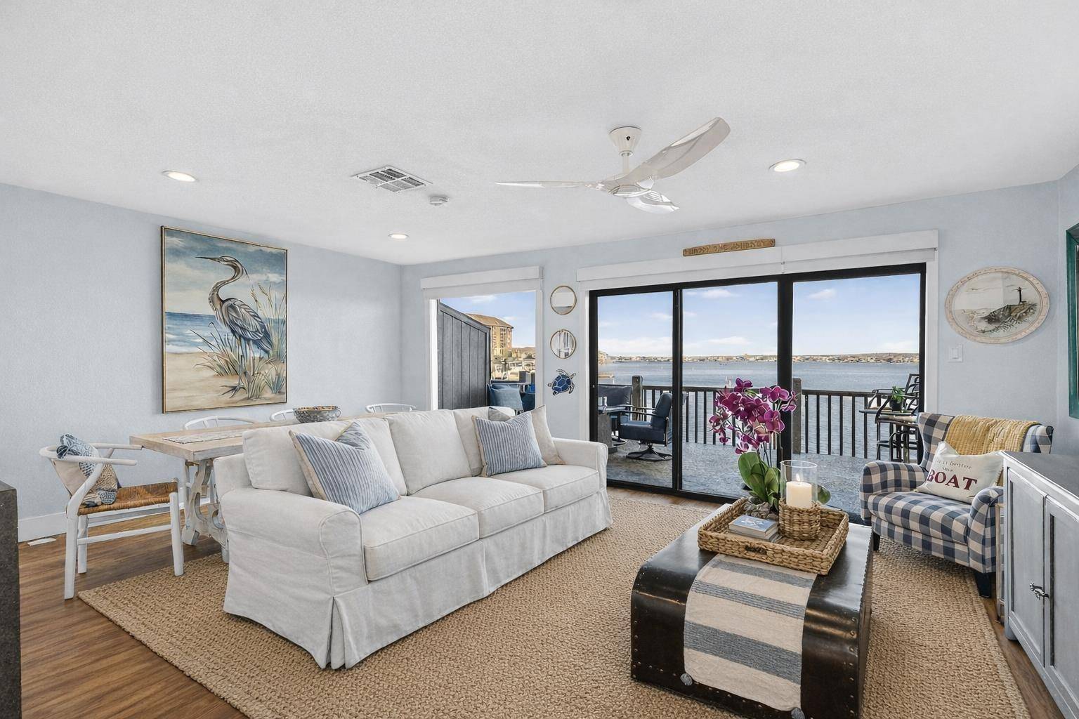 104 Island Dr, Horseshoe Bay, TX 78657