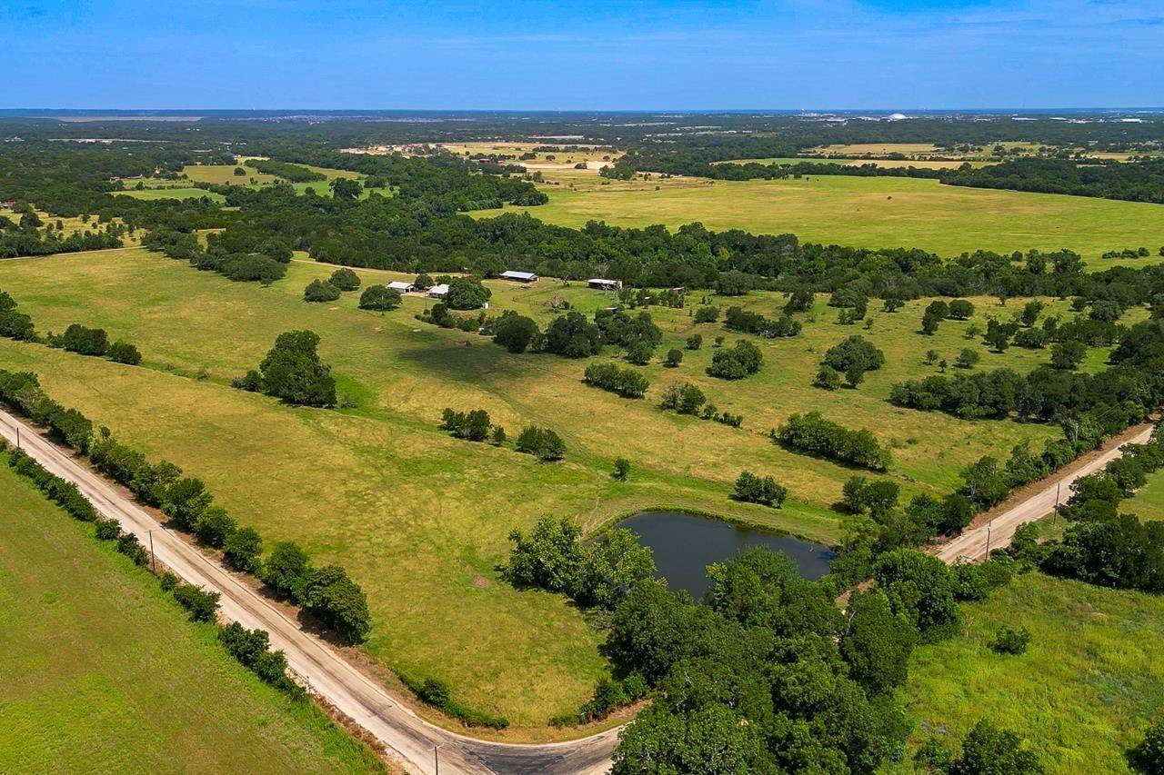 1498 Elmer King Rd, Out Of Area, TX 76513