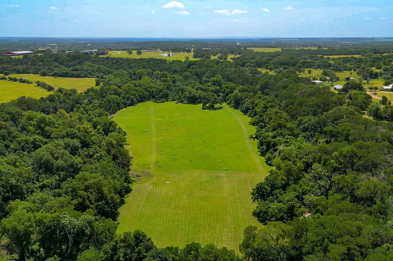 1498 Elmer King Rd, Out Of Area, TX 76513