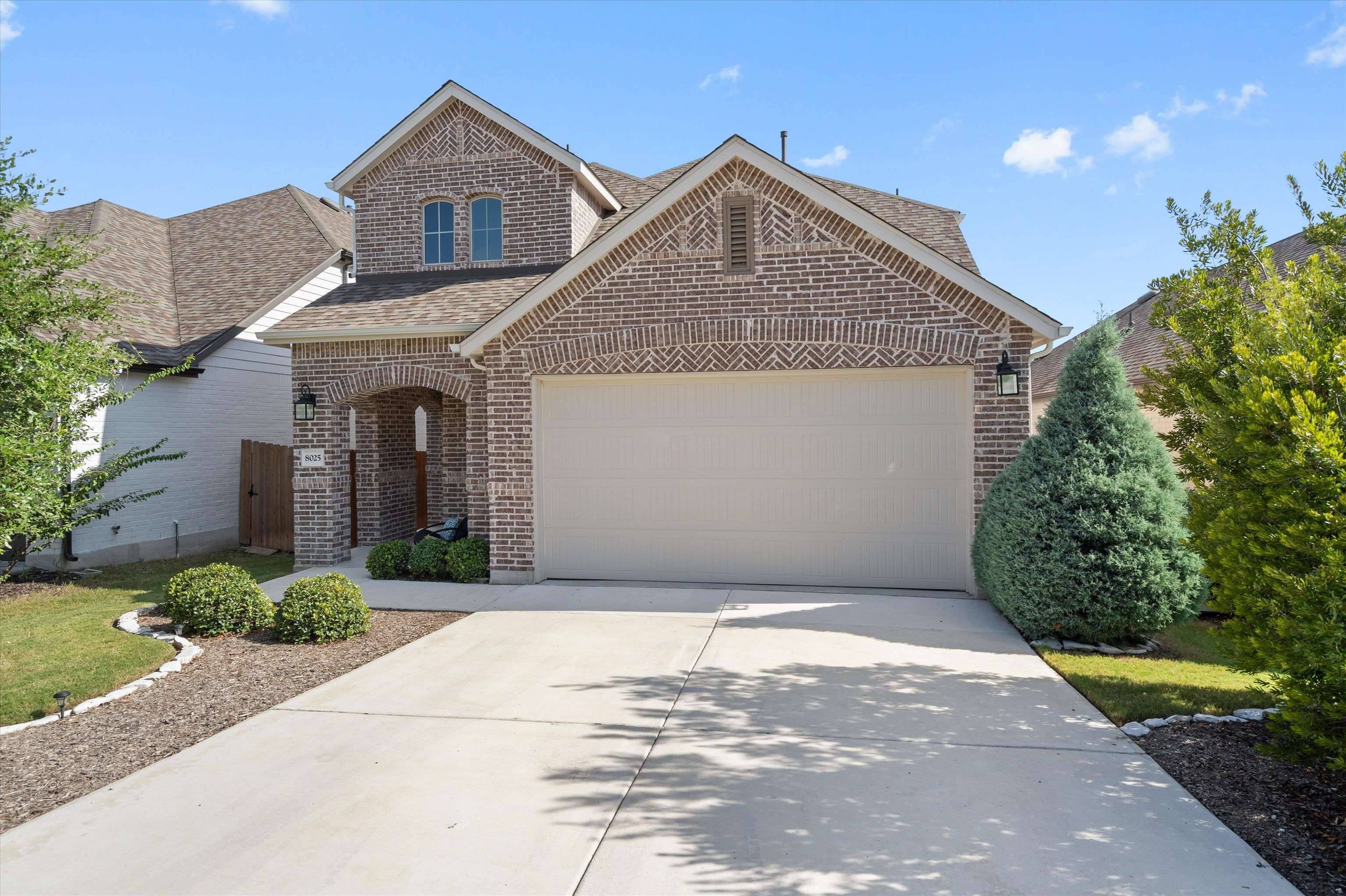 8025 Copper Prairie BND, Lago Vista, TX 78645