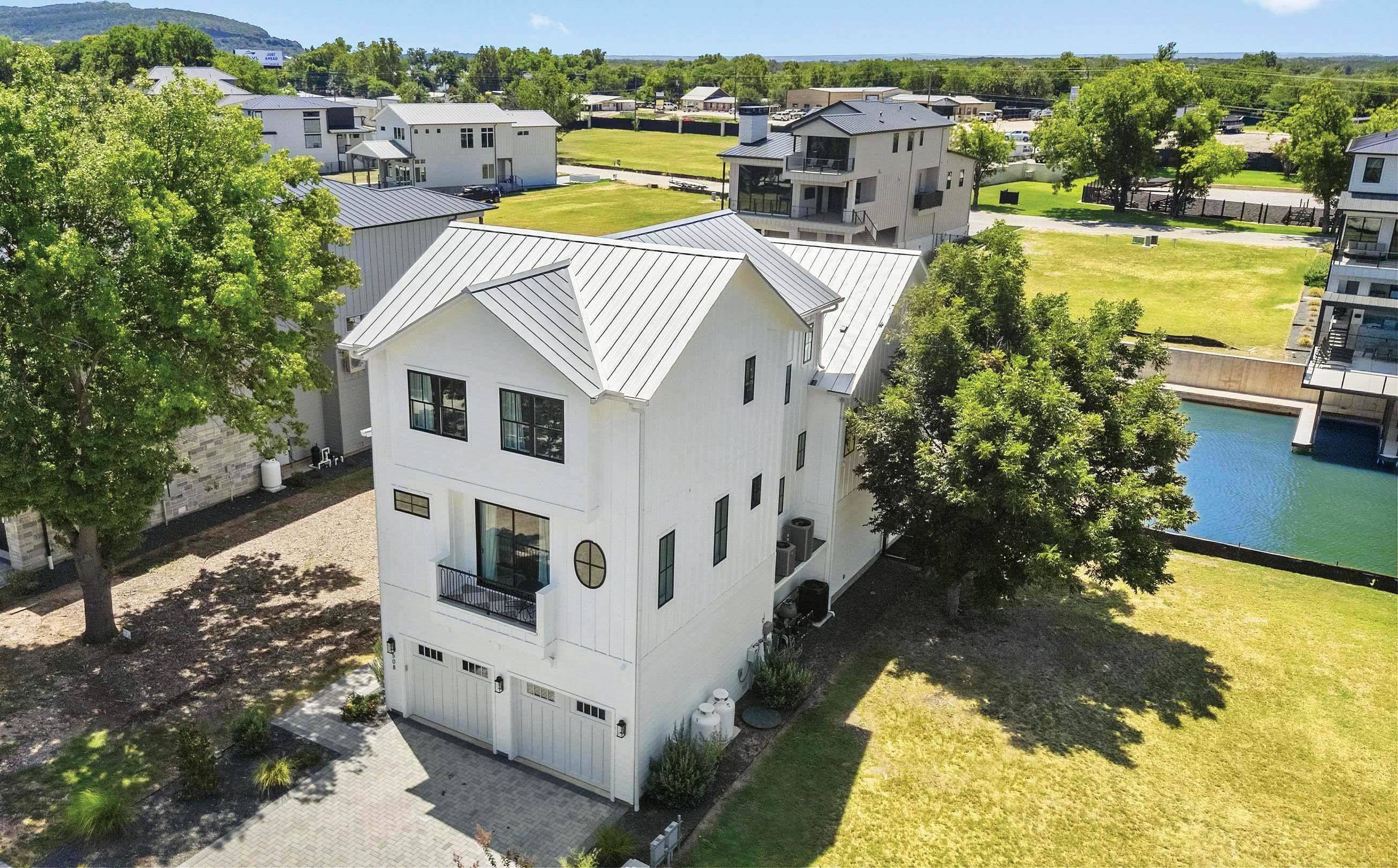 508 Lake ST, Kingsland, TX 78639