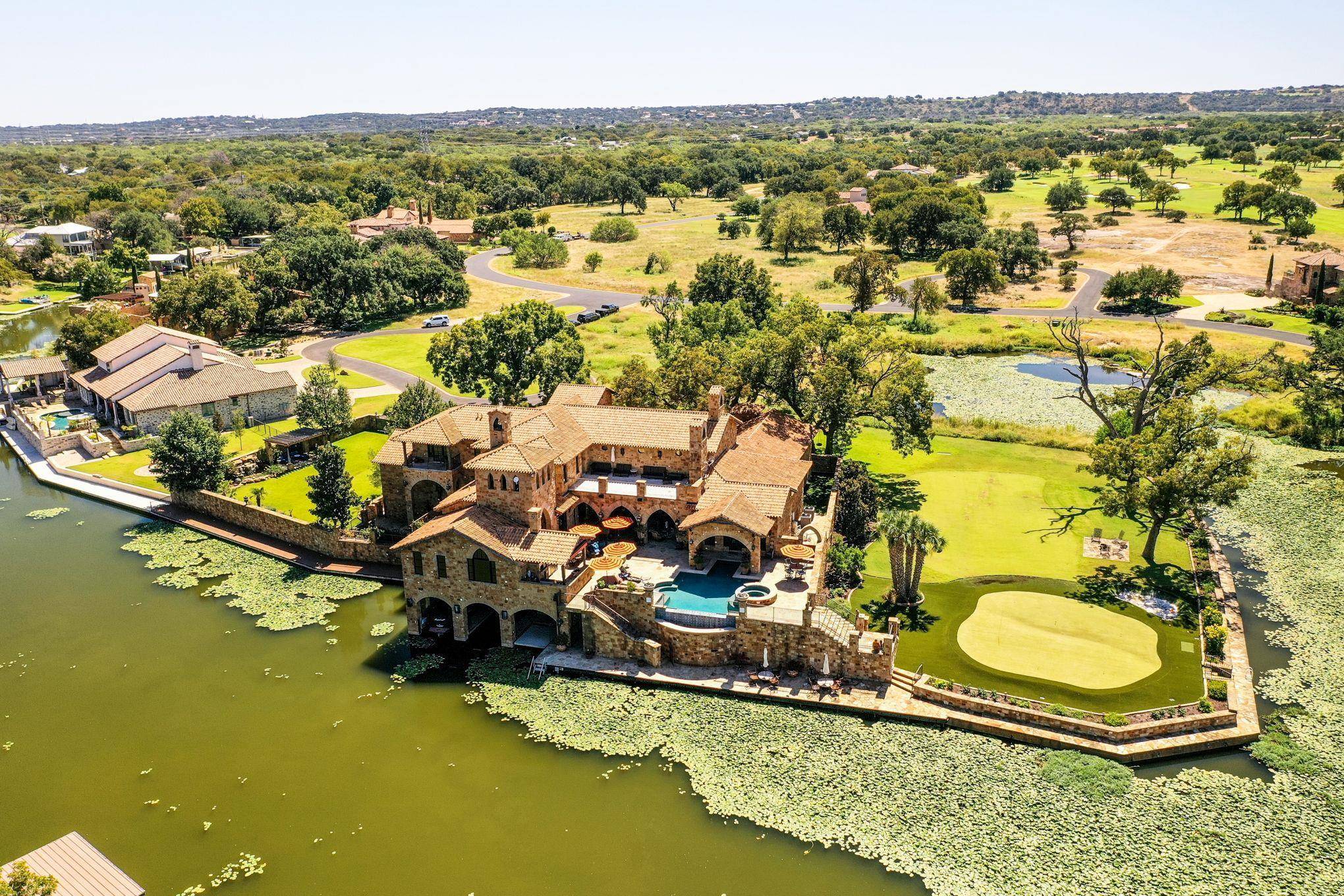 113 La Posada, Horseshoe Bay, TX 78657