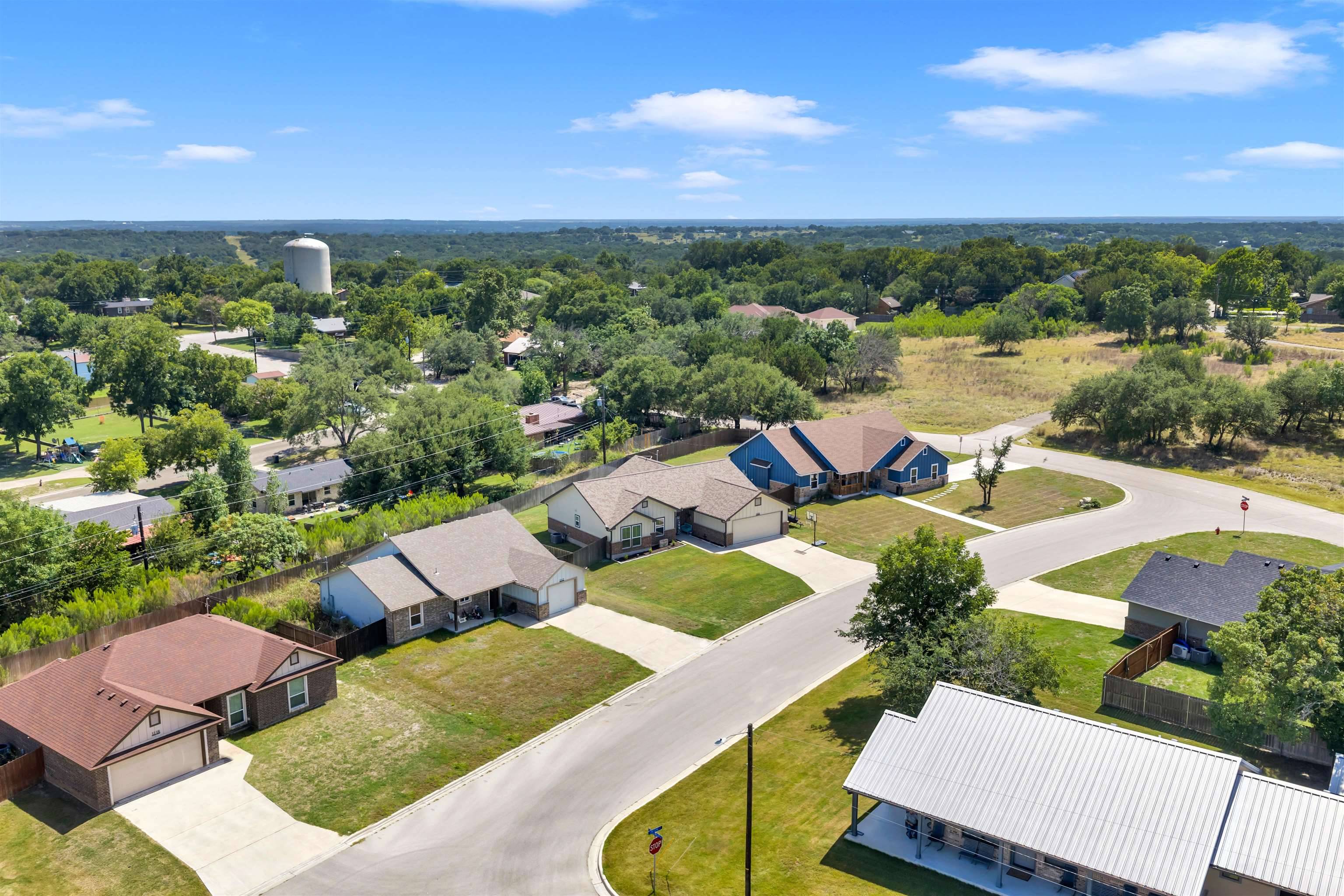 1106 Limestone DR, Lampasas, TX 76550