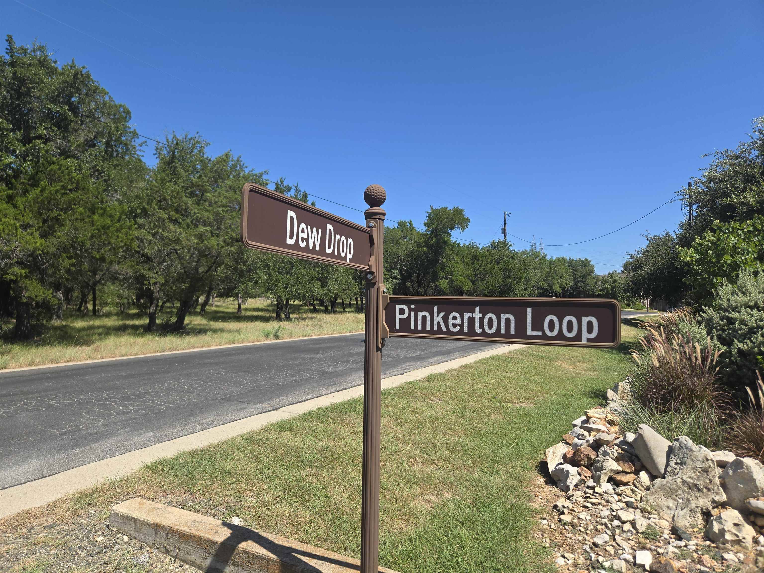 808 Pinkerton Loop, Horseshoe Bay, TX 78657