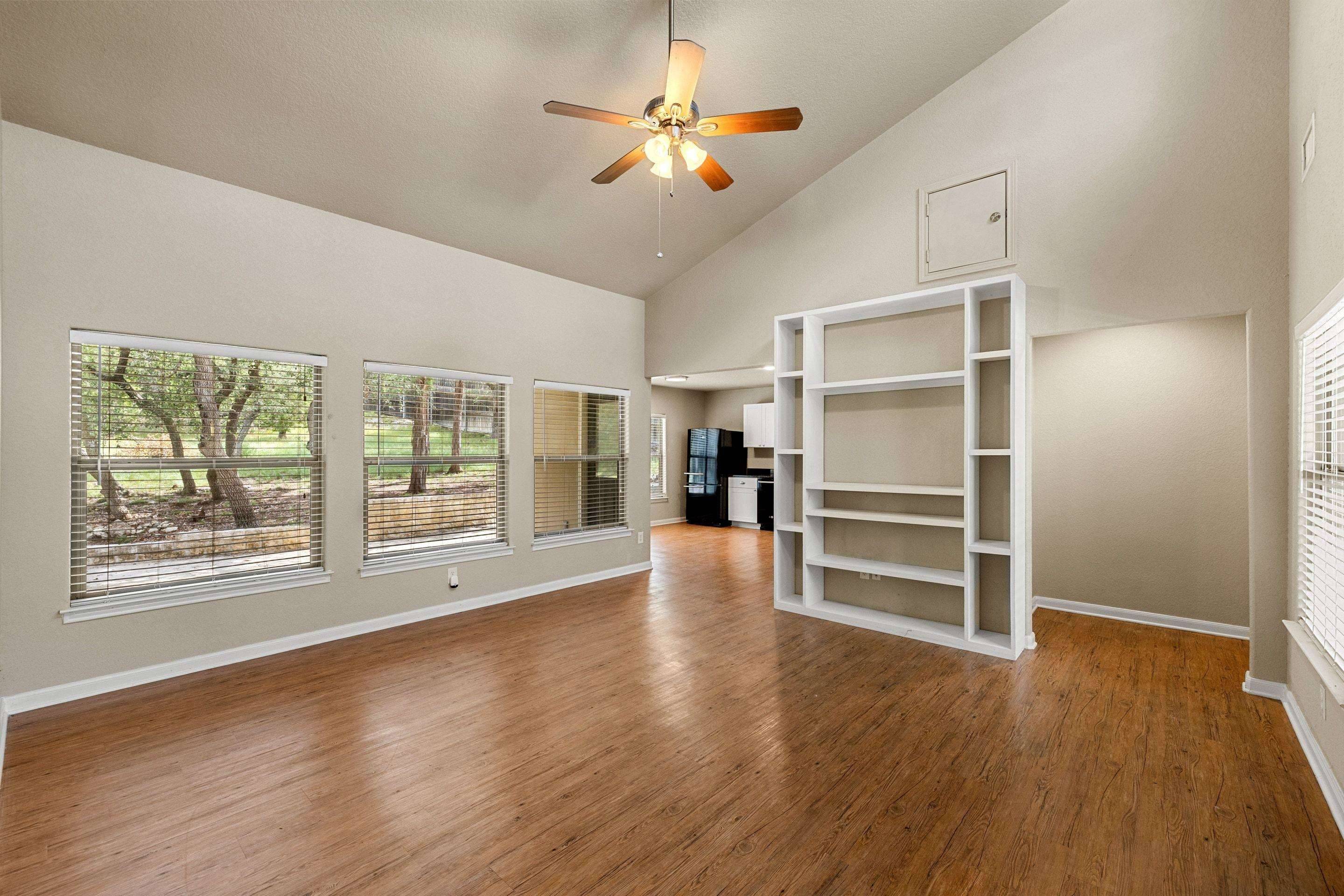 141 Cody CT, Canyon Lake, TX 78133