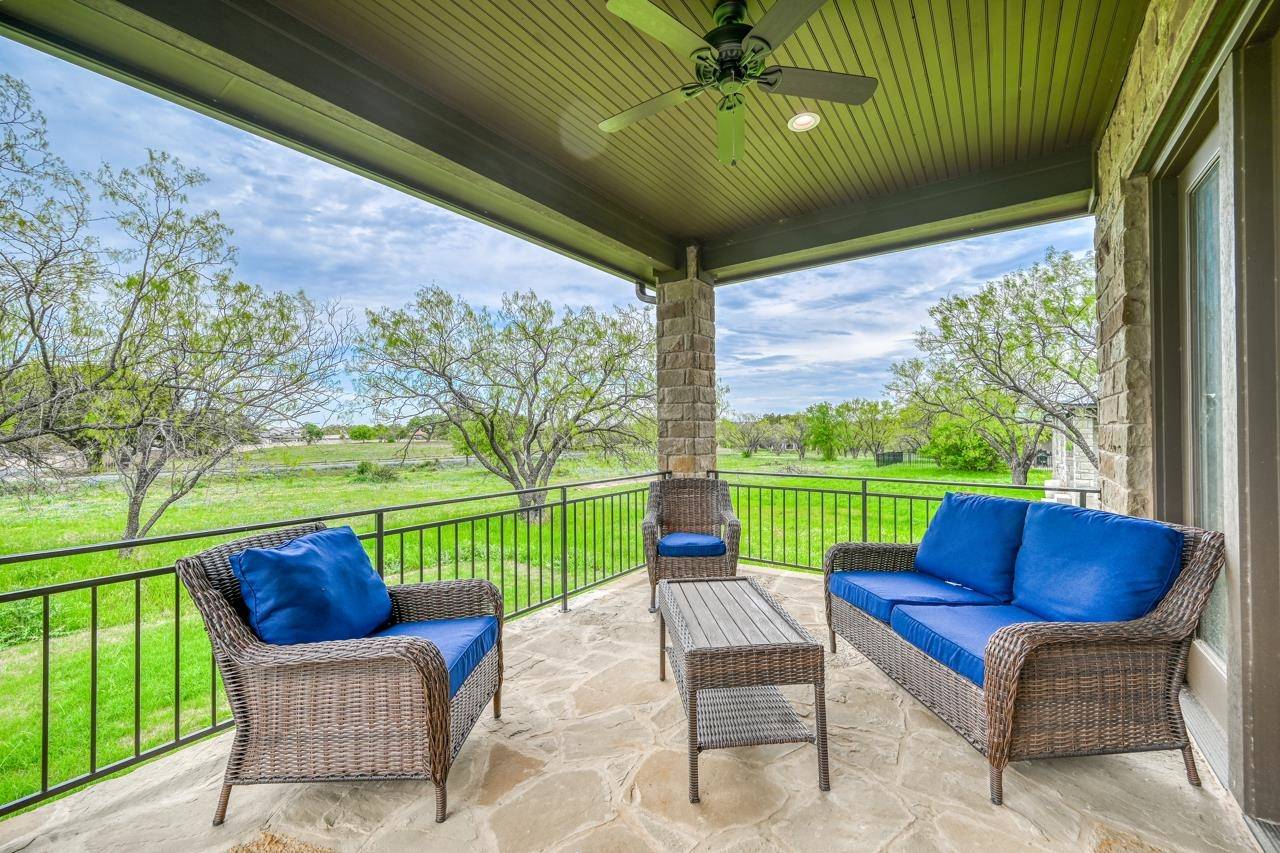302 Parallel CIR, Horseshoe Bay, TX 78657-0000