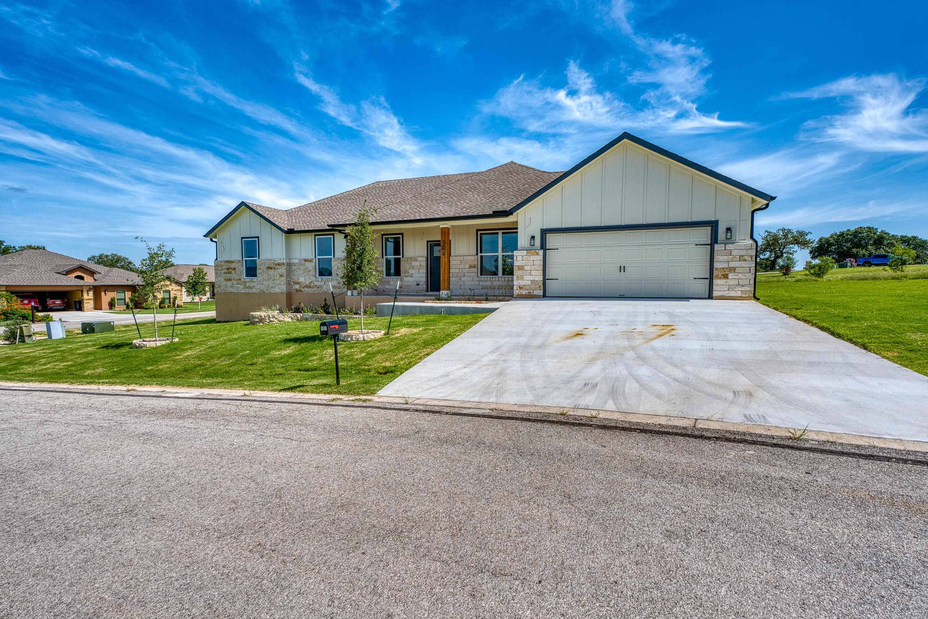 101 Olympia Hills Court, Kingsland, TX 78639