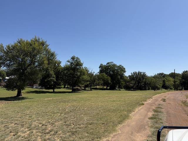 LUCKENBACK & MO MOORE ST., Llano, TX 78643