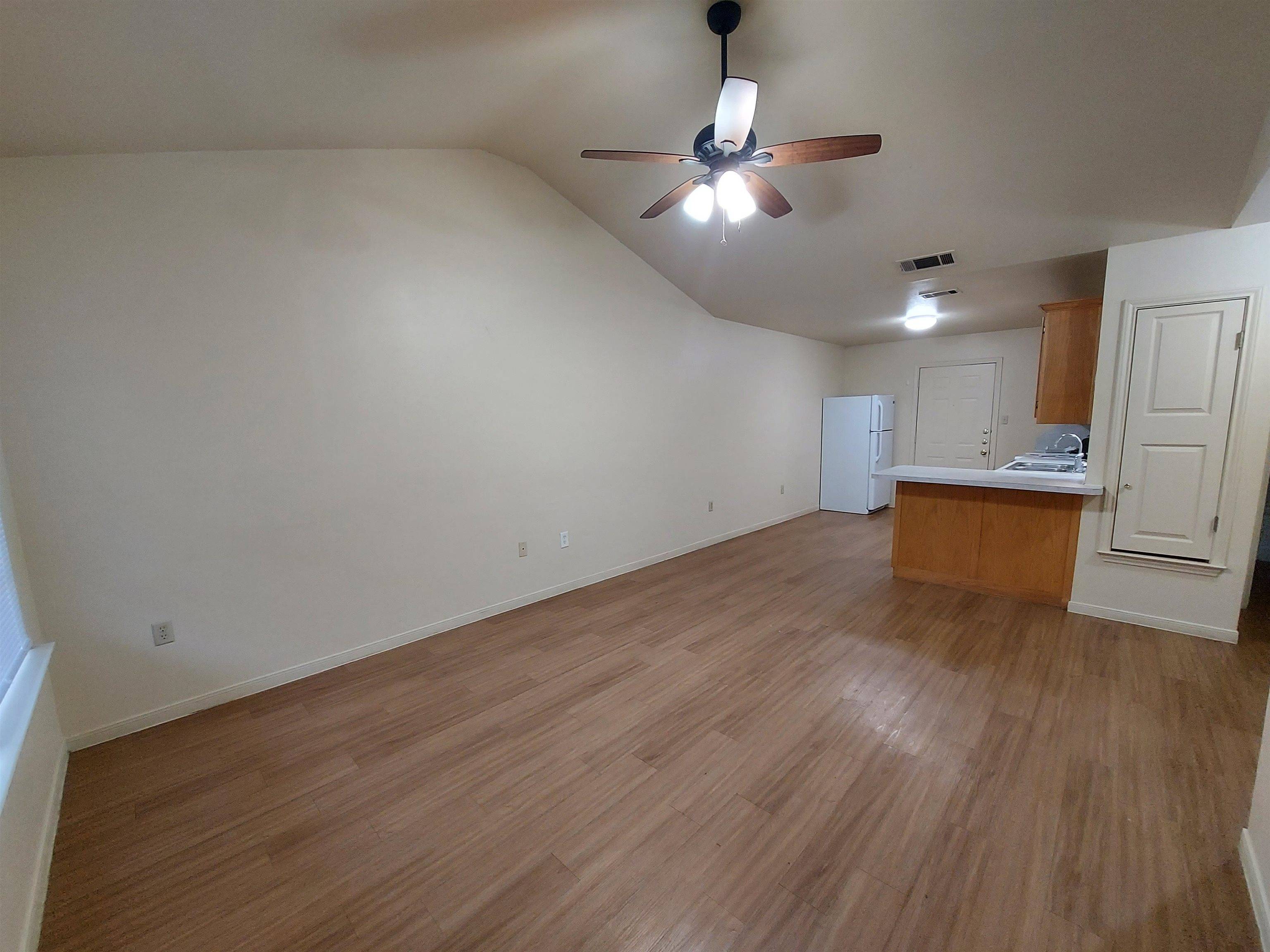 406 B Ave S, Marble Falls, TX 78654