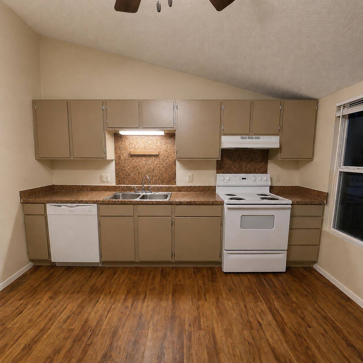 501 S Avenue N, #12, Marble Falls, TX 78654