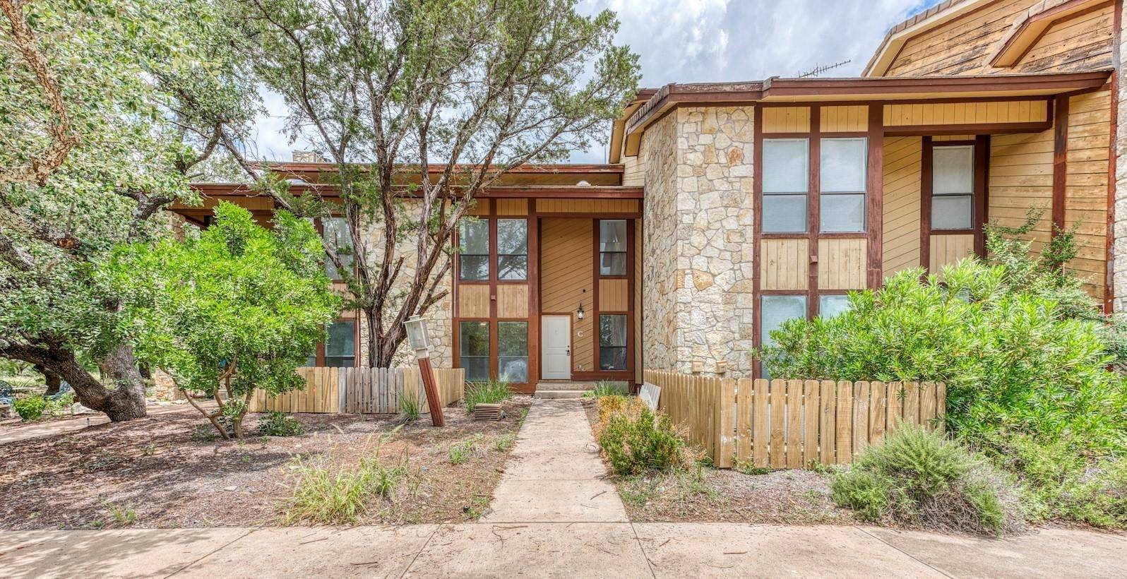 901 Cheyenne, Horseshoe Bay, TX 78657