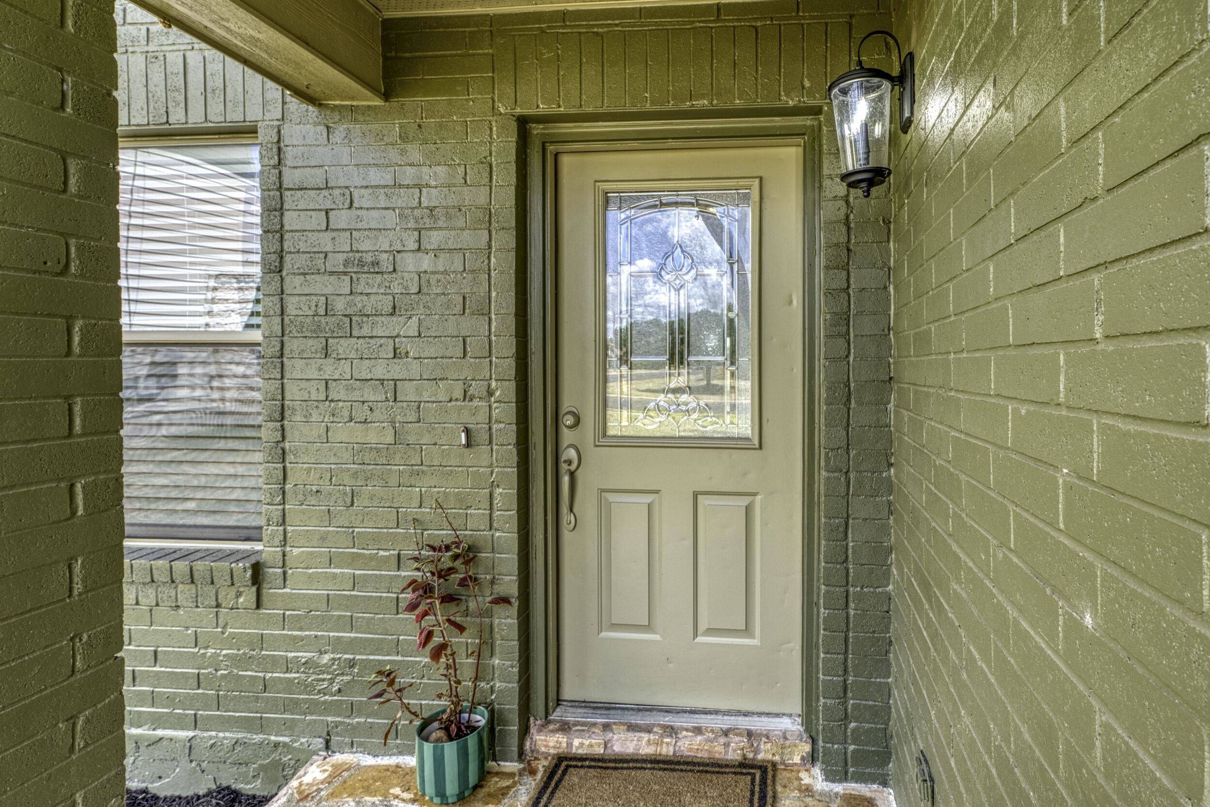 94 E Wildflower, Marble Falls, TX 78654