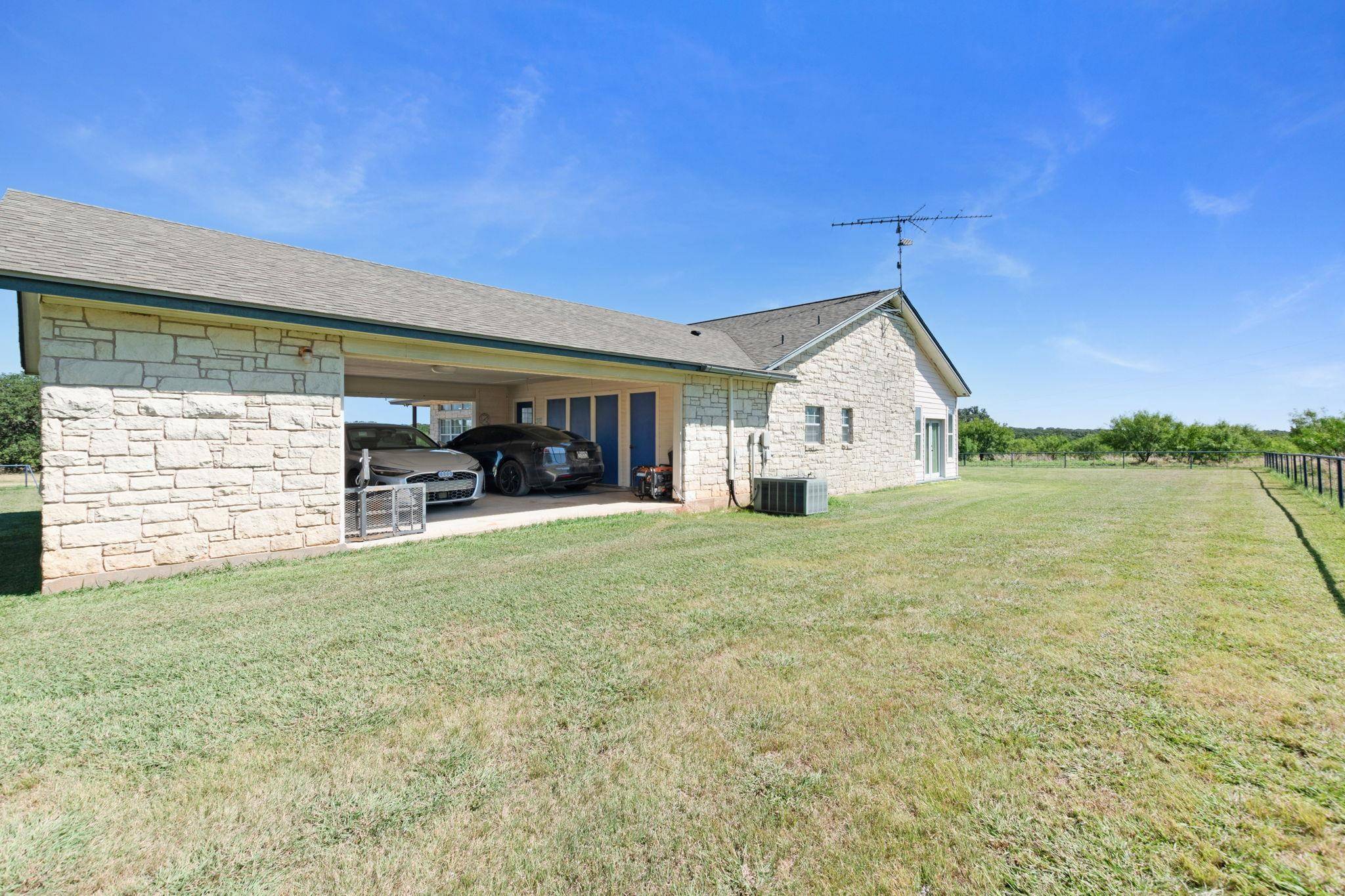 530 County Road 406, San Saba, TX 76877
