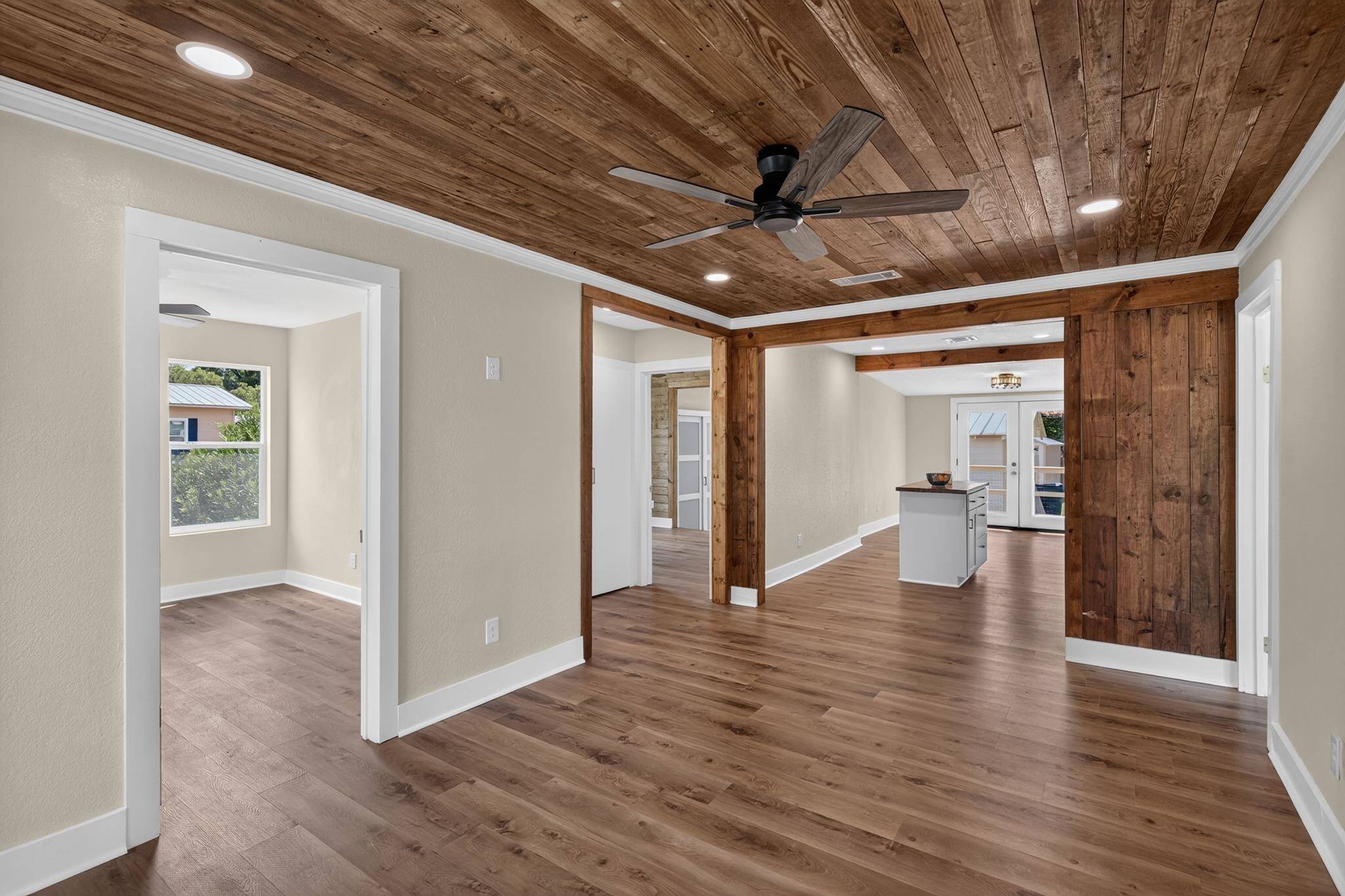 1109 Hickory ST, Llano, TX 78643